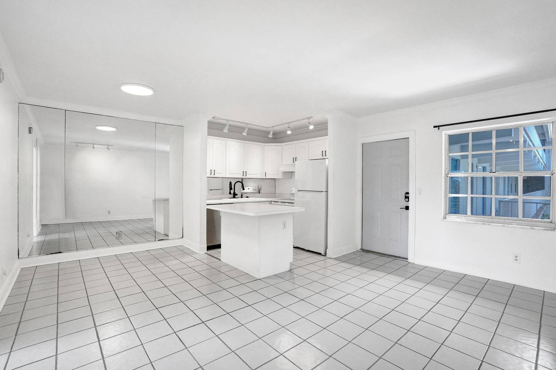 1407 NE 56TH Street, #309, Fort Lauderdale, FL 33334 DSC09827