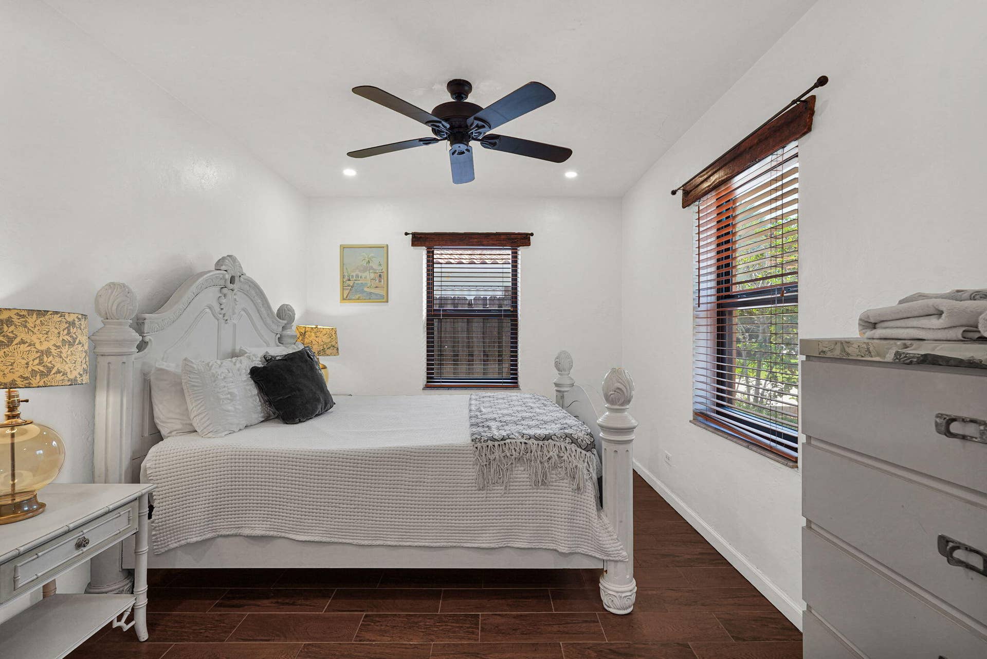 300 S Riverside Drive, Pompano Beach, FL 33062 17-web-or-mls-DSC05932
