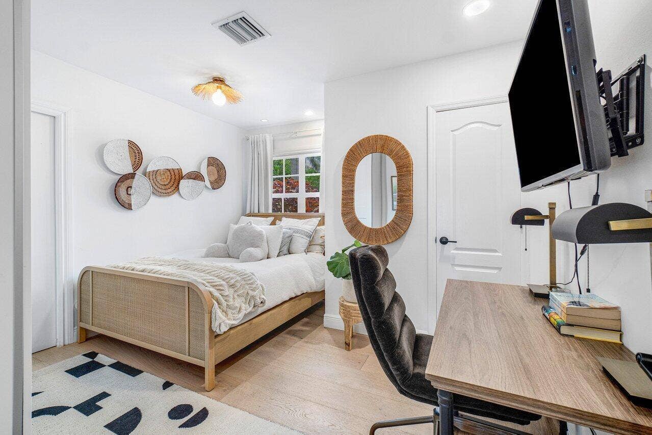 783 Toledo Drive, Boca Raton, Boca Raton, FL 33432 035-783ToledoDrive-BocaRaton-FL-33432-SM