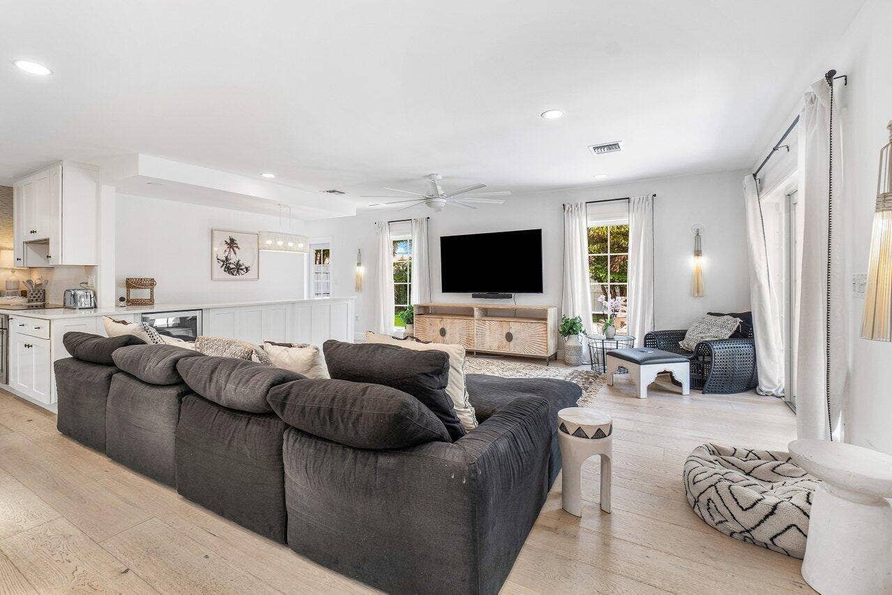 783 Toledo Drive, Boca Raton, Boca Raton, FL 33432 017-783ToledoDrive-BocaRaton-FL-33432-SM