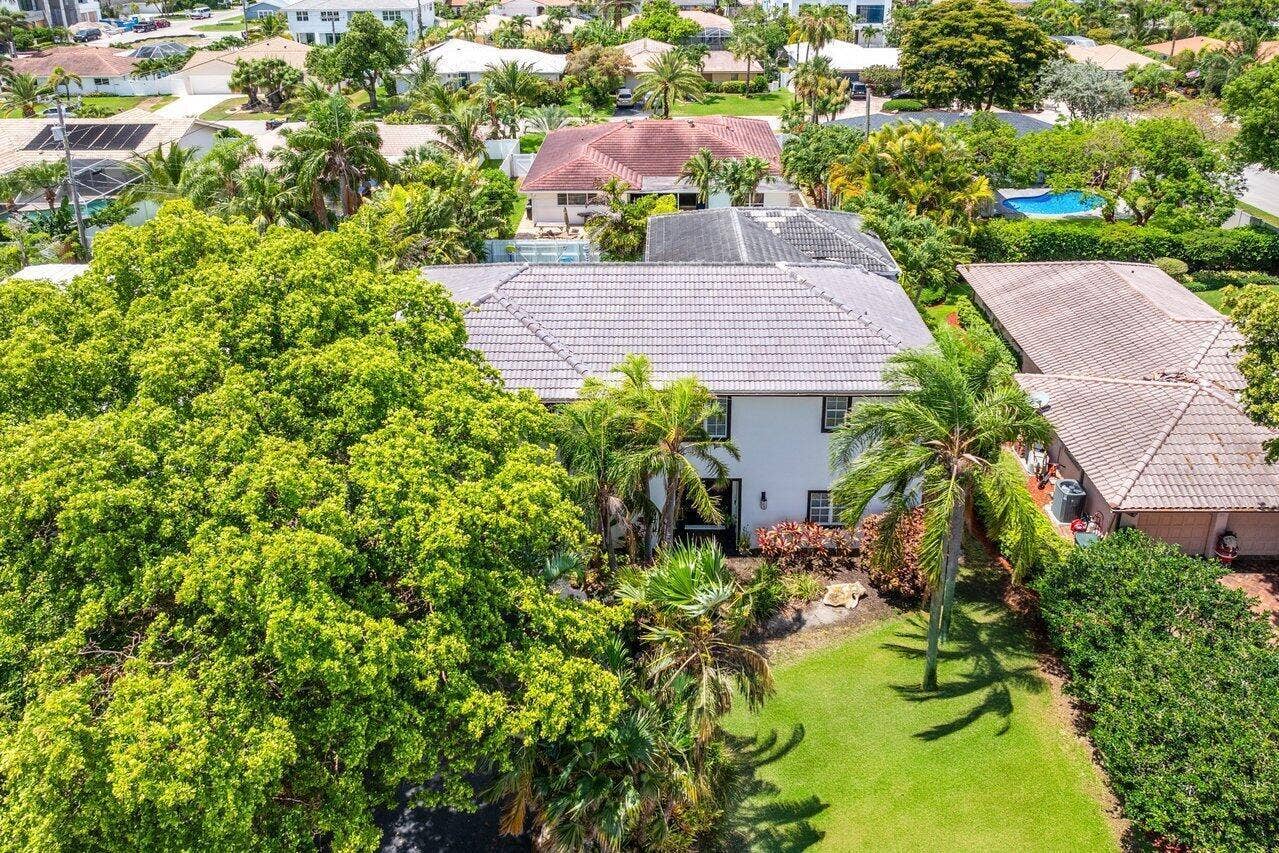 783 Toledo Drive, Boca Raton, Boca Raton, FL 33432 043-783ToledoDrive-BocaRaton-FL-33432-SM