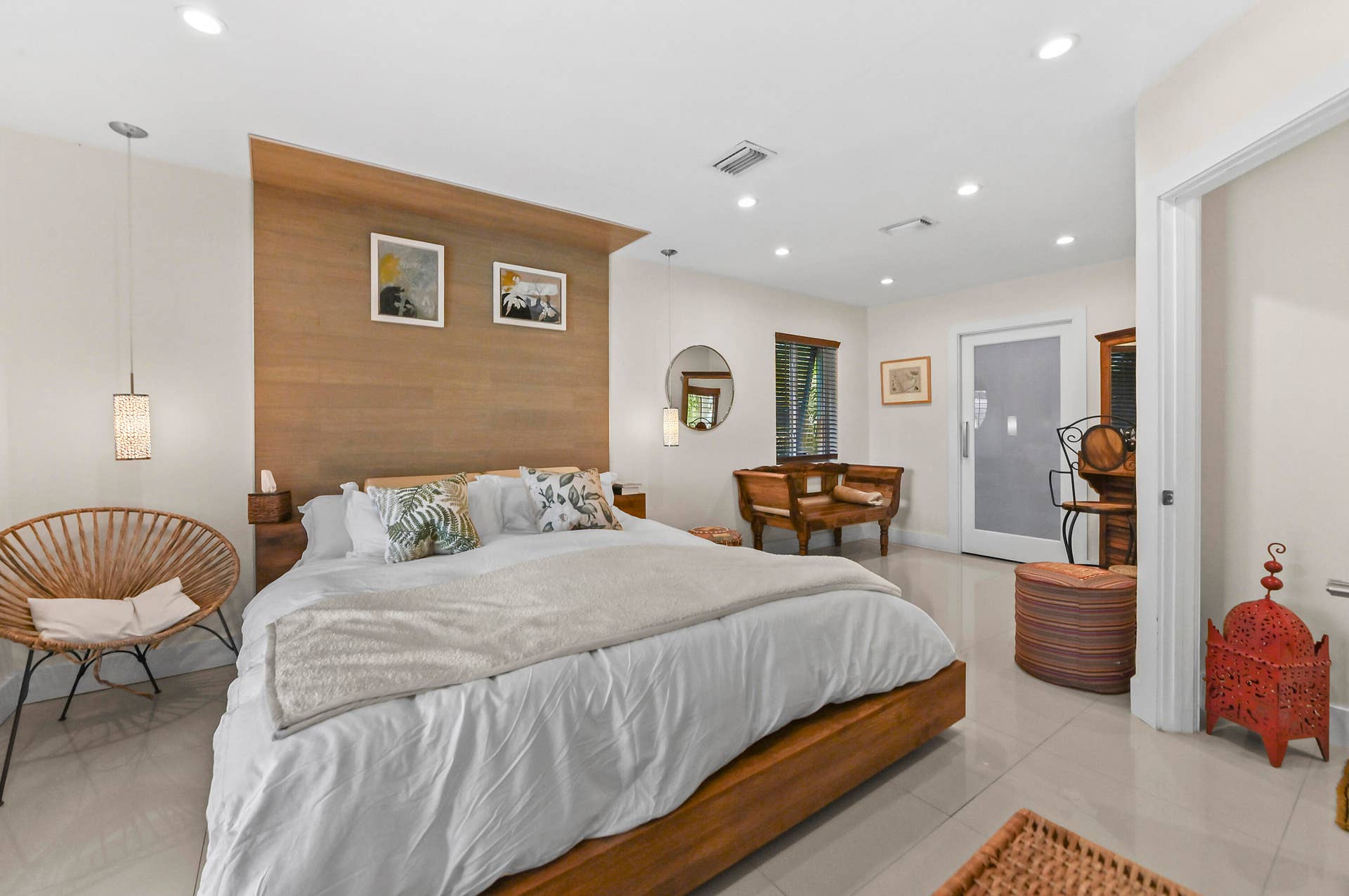1513 NE 28th Drive, Wilton Manors, FL 33334 24 Bedroom 04