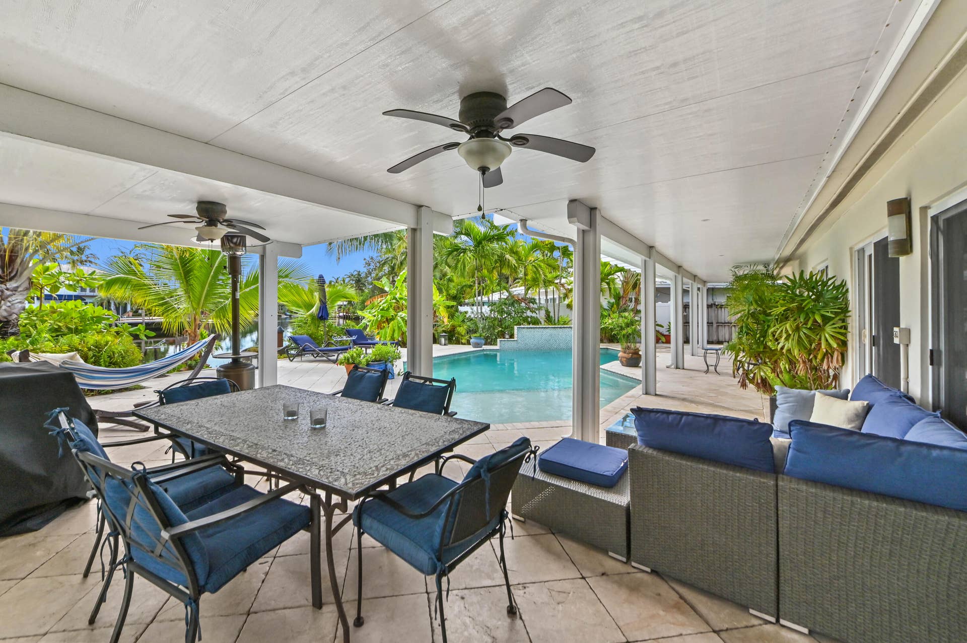 1513 NE 28th Drive, Wilton Manors, FL 33334 31 patio 01