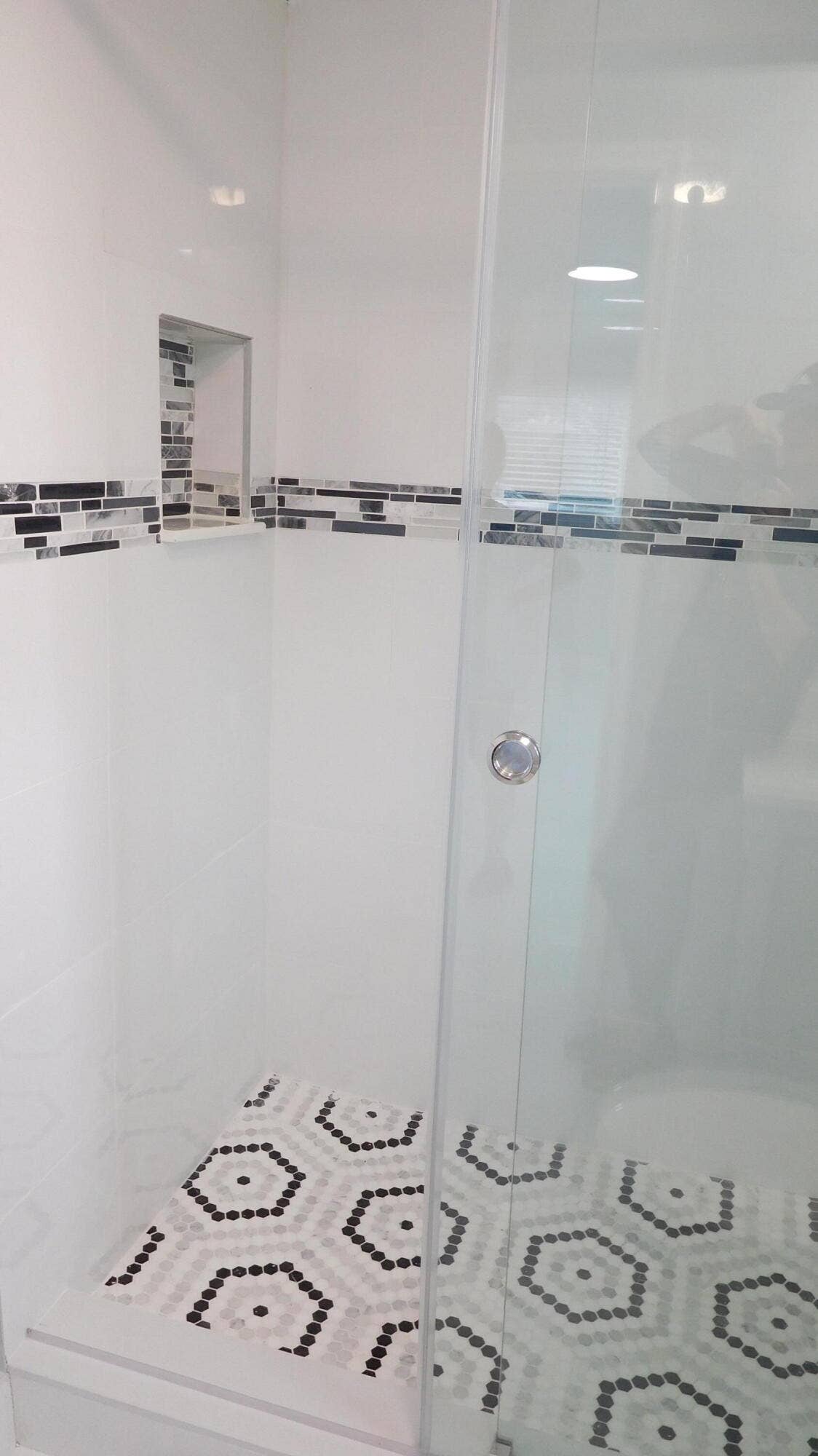 258 NE 22ND Street, Delray Beach, FL 33444 Principal bathroom