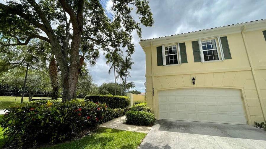 Property photo for 2039 TARPON LAKE Way, West Palm Beach, FL
