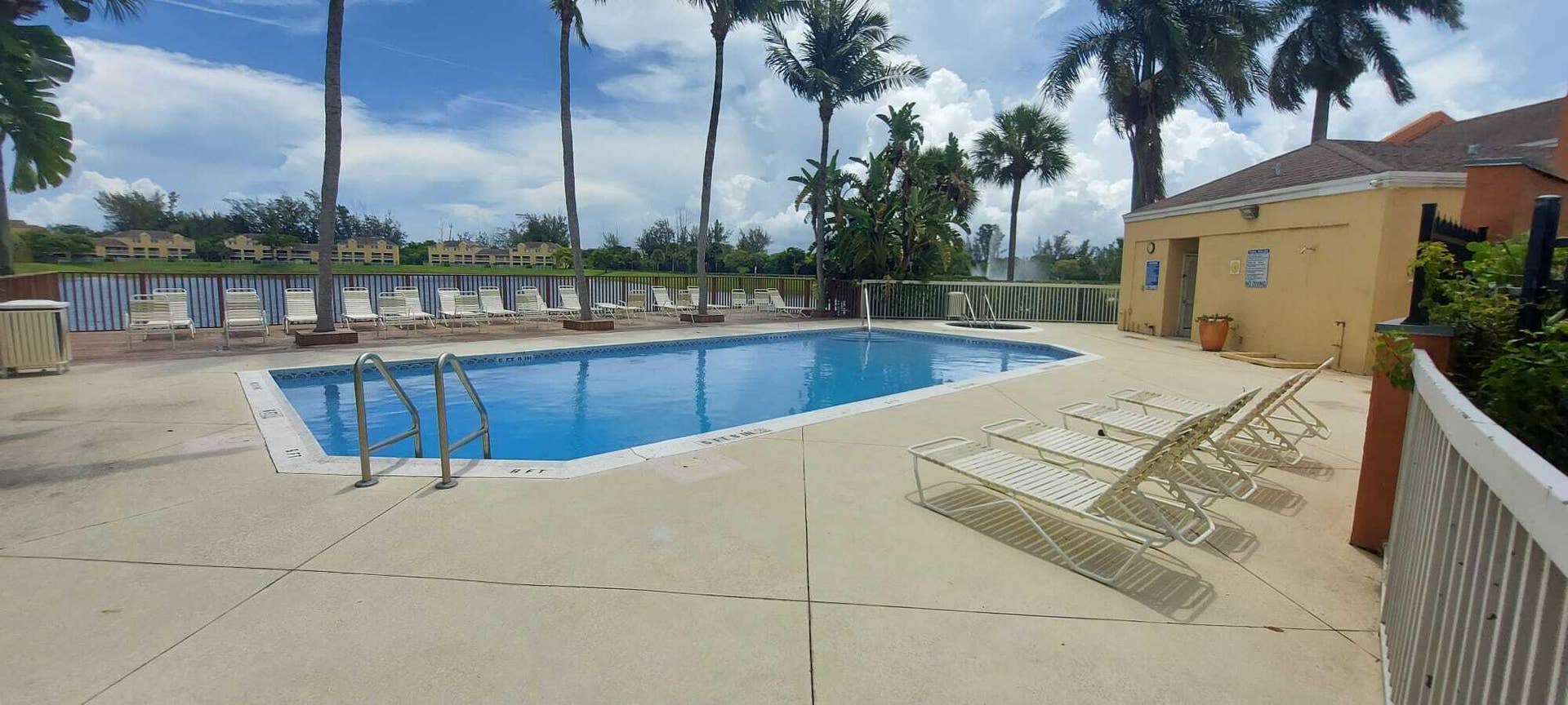 5200 NW 31ST Avenue, #138, Fort Lauderdale, Fort Lauderdale, FL 33309 Pool.