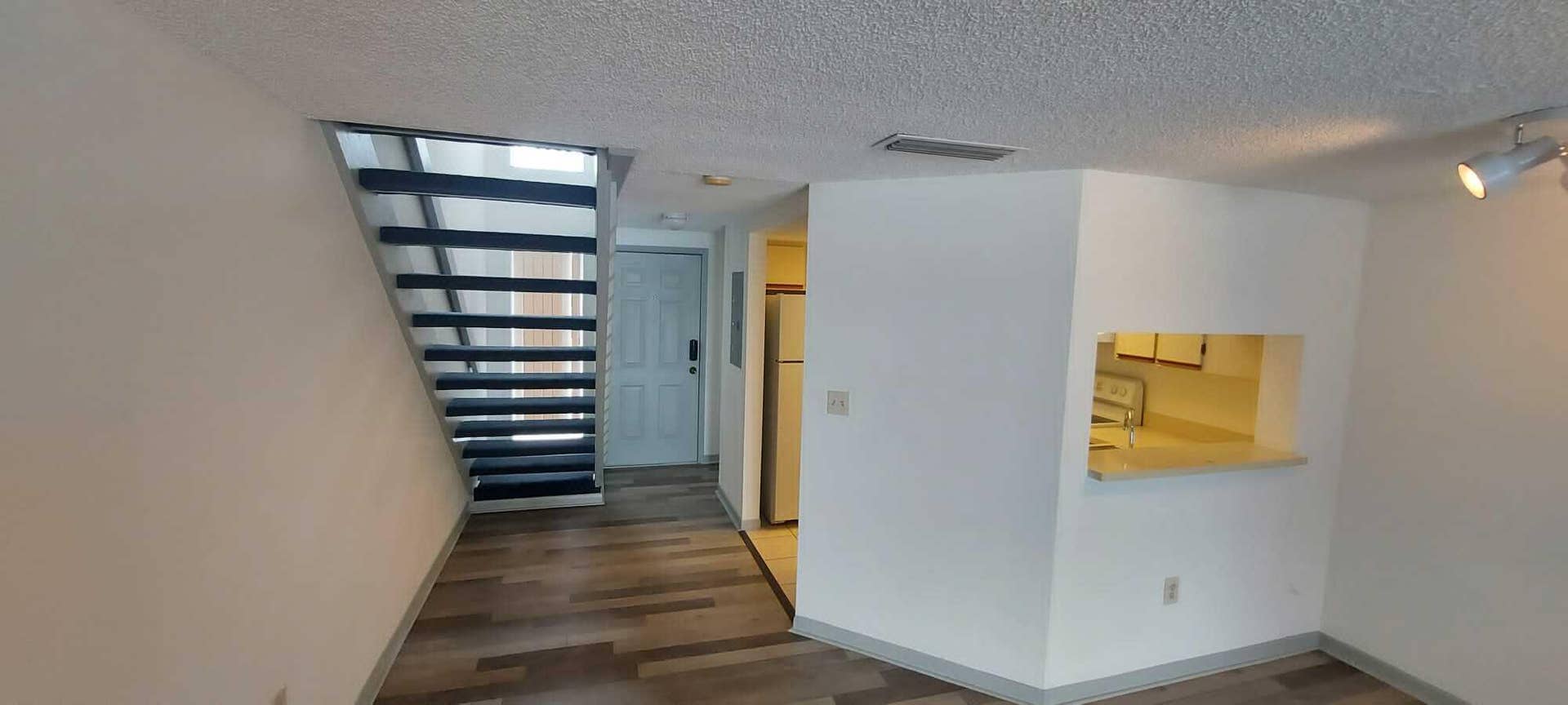 5200 NW 31ST Avenue, #138, Fort Lauderdale, Fort Lauderdale, FL 33309 Living room and kitchen