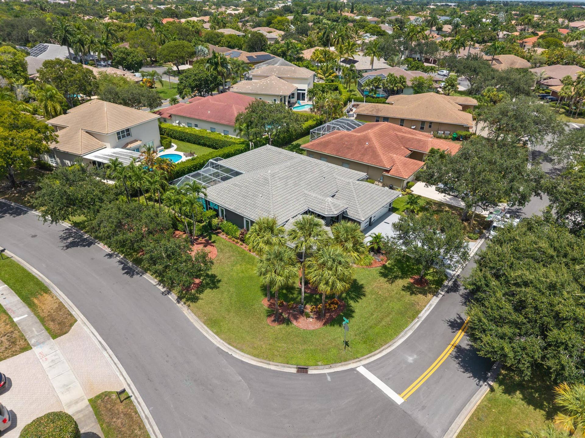 4904 NW 110TH Terrace, Coral Springs, FL 33076 DJI_20260827133450_0406_D