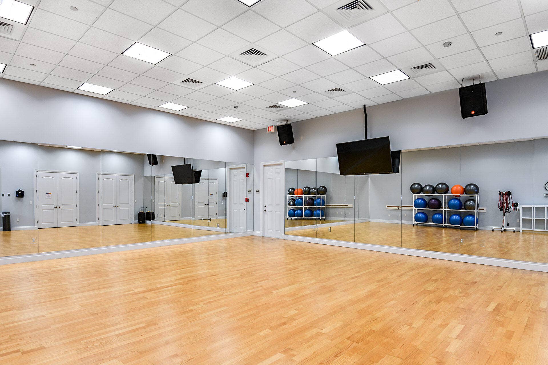 12965 SW LEOPOLD Way, Port St Lucie, FL 34987 verano_clubtalavera_fitness_yoga1