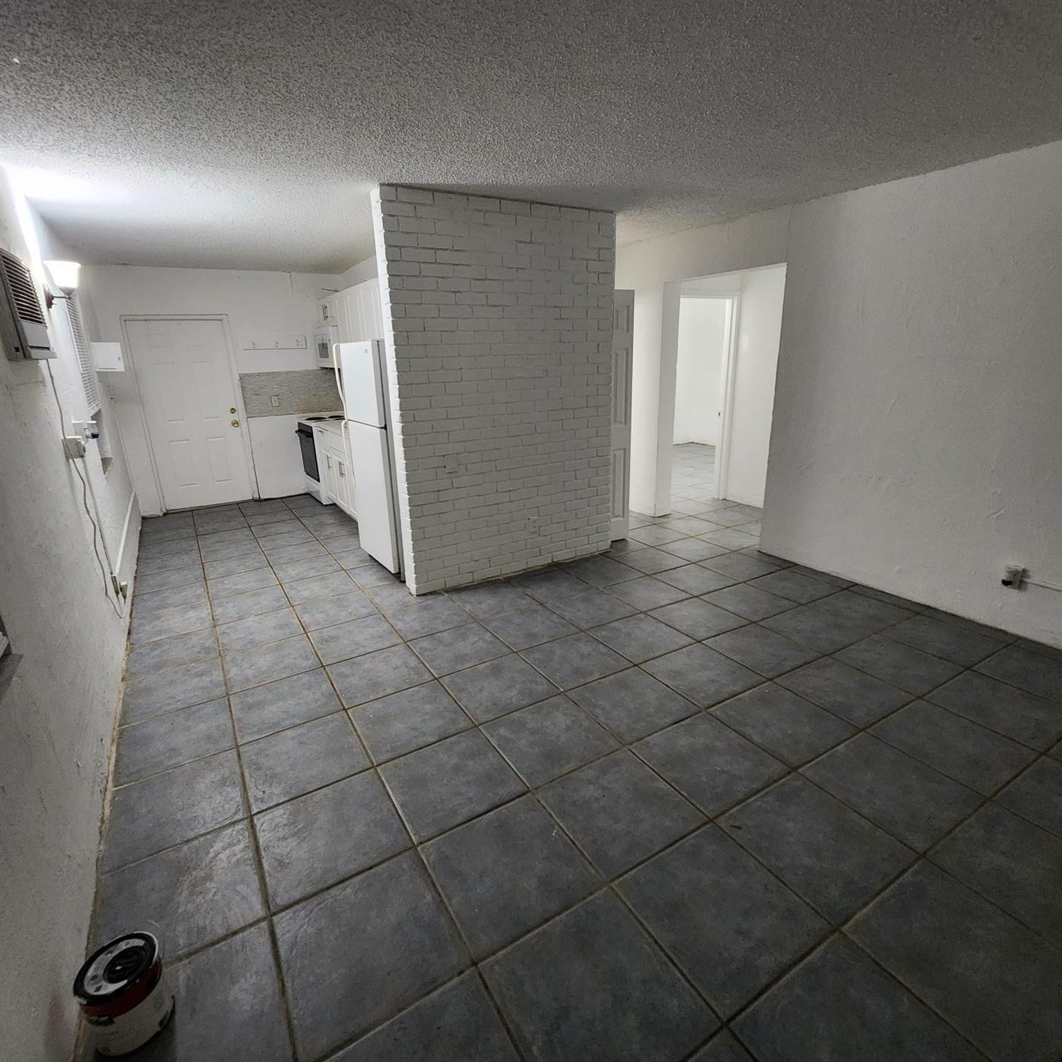 2449 NW 7TH Street, Pompano Beach, Pompano Beach, FL 33069 Photo 2