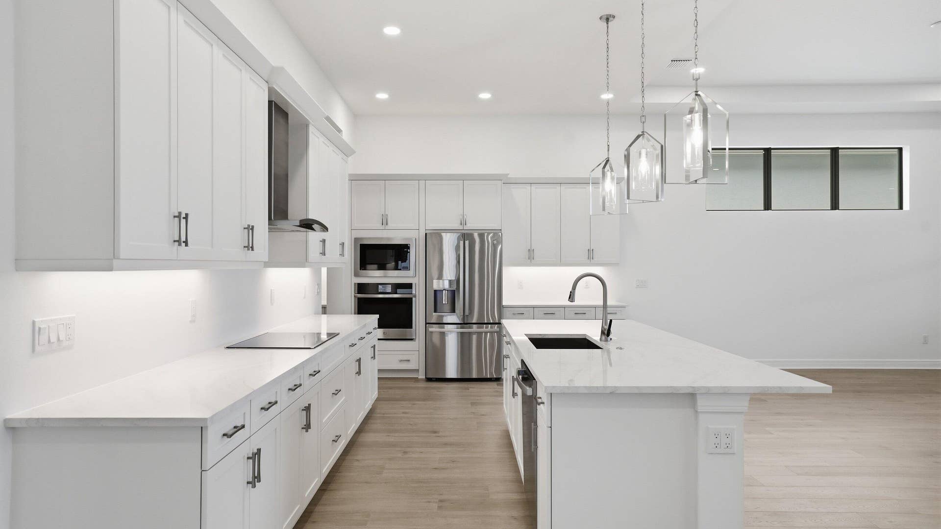 12678 SW Lunata Way, Port St Lucie, FL 34987 Kitchen