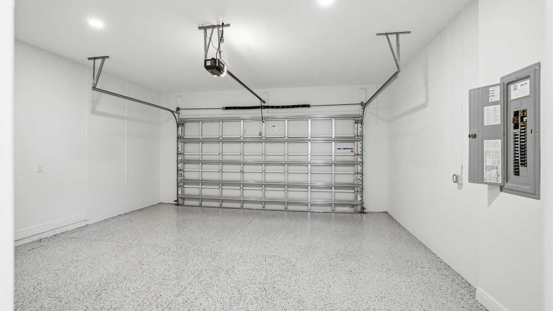 12678 SW Lunata Way, Port St Lucie, FL 34987 Garage