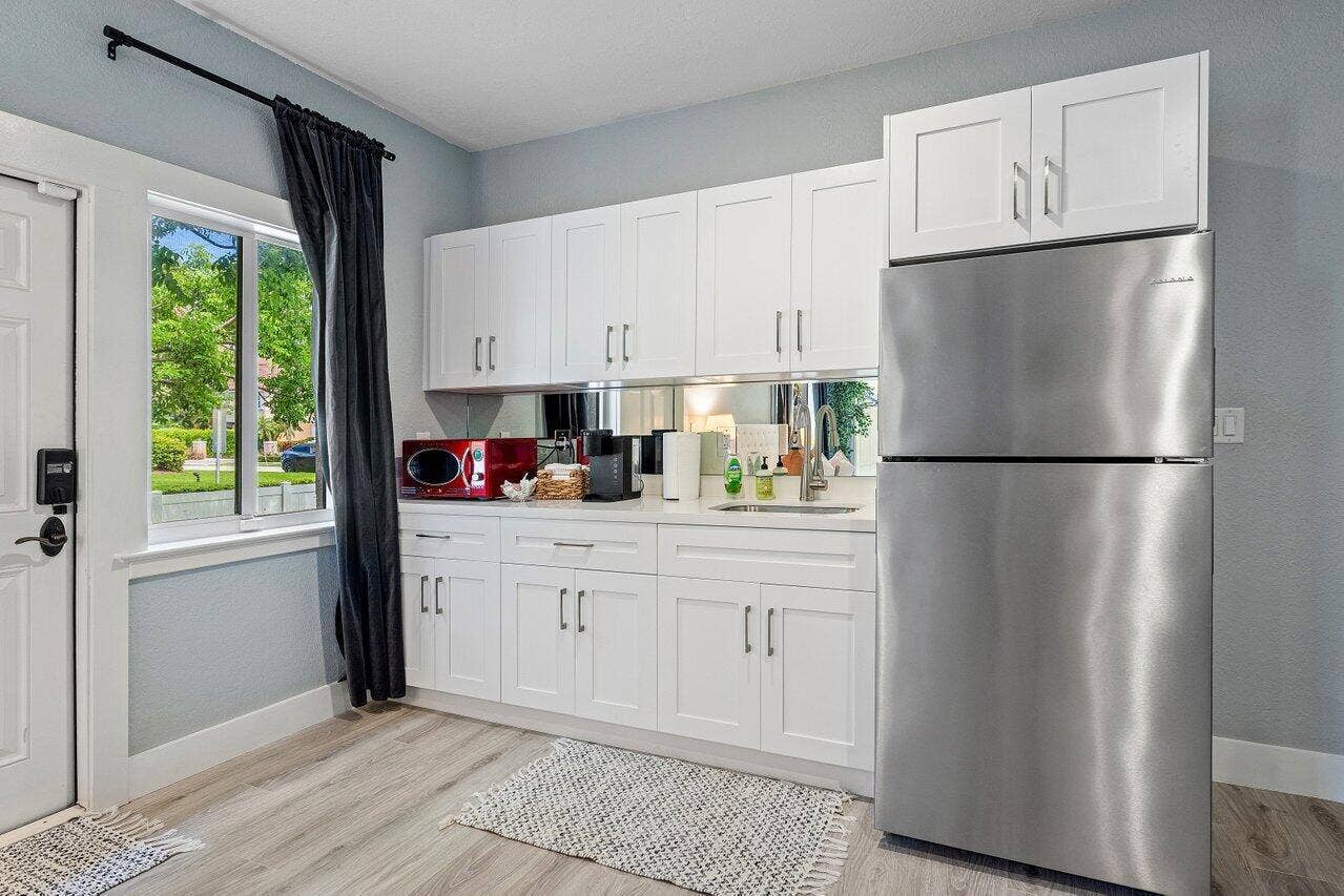 811 SE 31st Street, Boca Raton, FL 33432 019-811Southeast31stStreet-BocaRaton-FL-