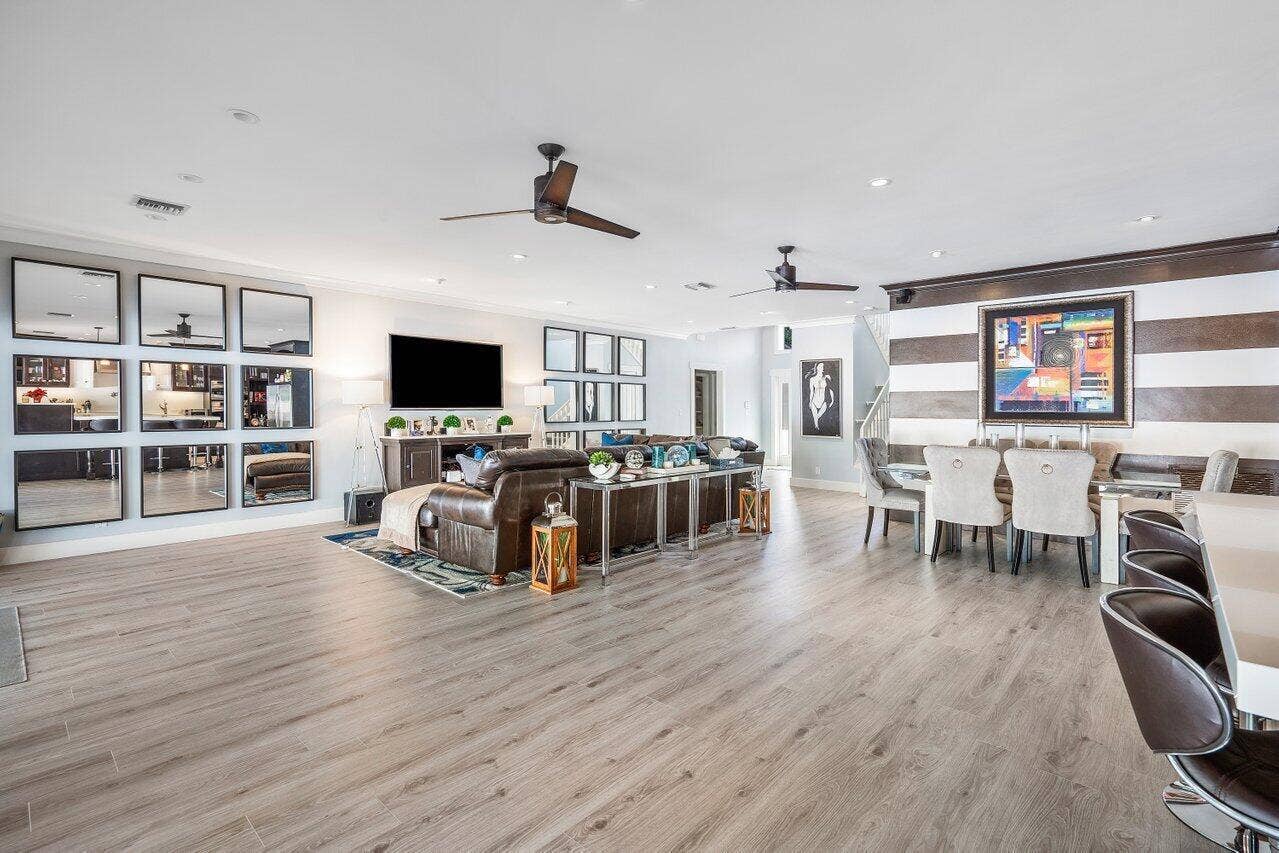811 SE 31st Street, Boca Raton, FL 33432 017-811Southeast31stStreet-BocaRaton-FL-