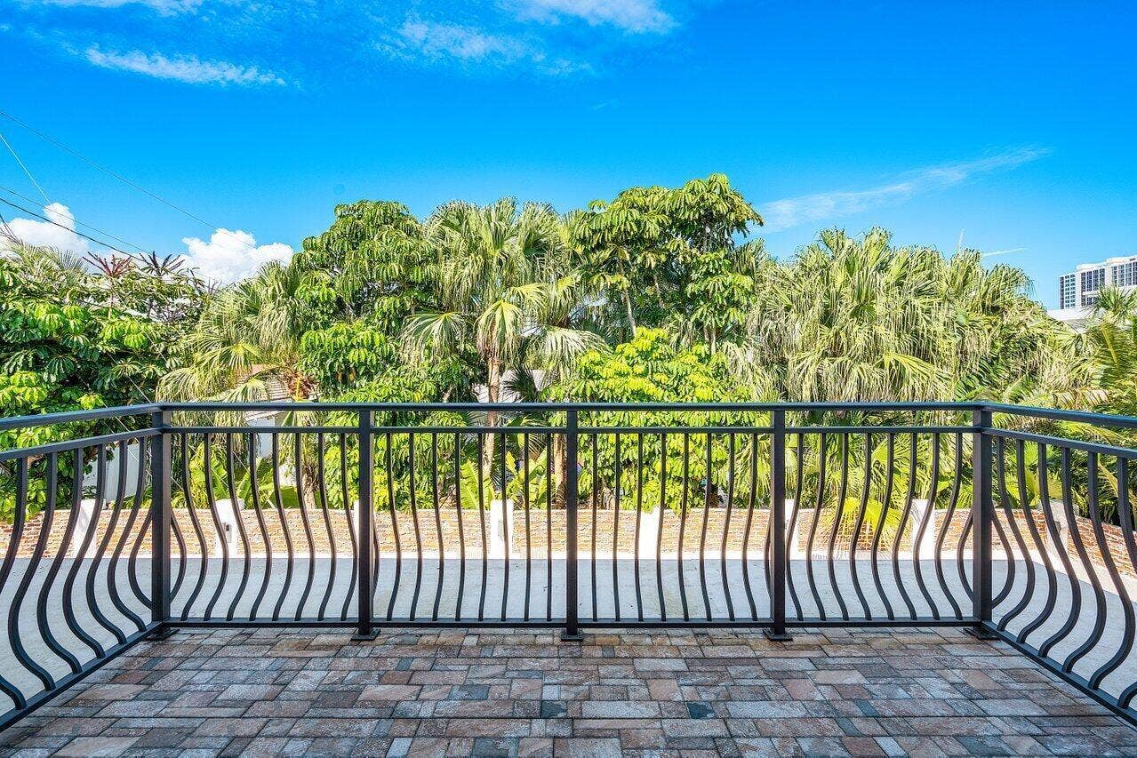 811 SE 31st Street, Boca Raton, FL 33432 030-811Southeast31stStreet-BocaRaton-FL-