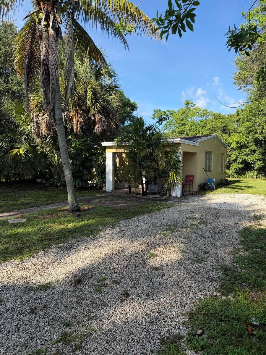 Property photo for 429 SW 22ND Terrace, Fort Lauderdale, FL
