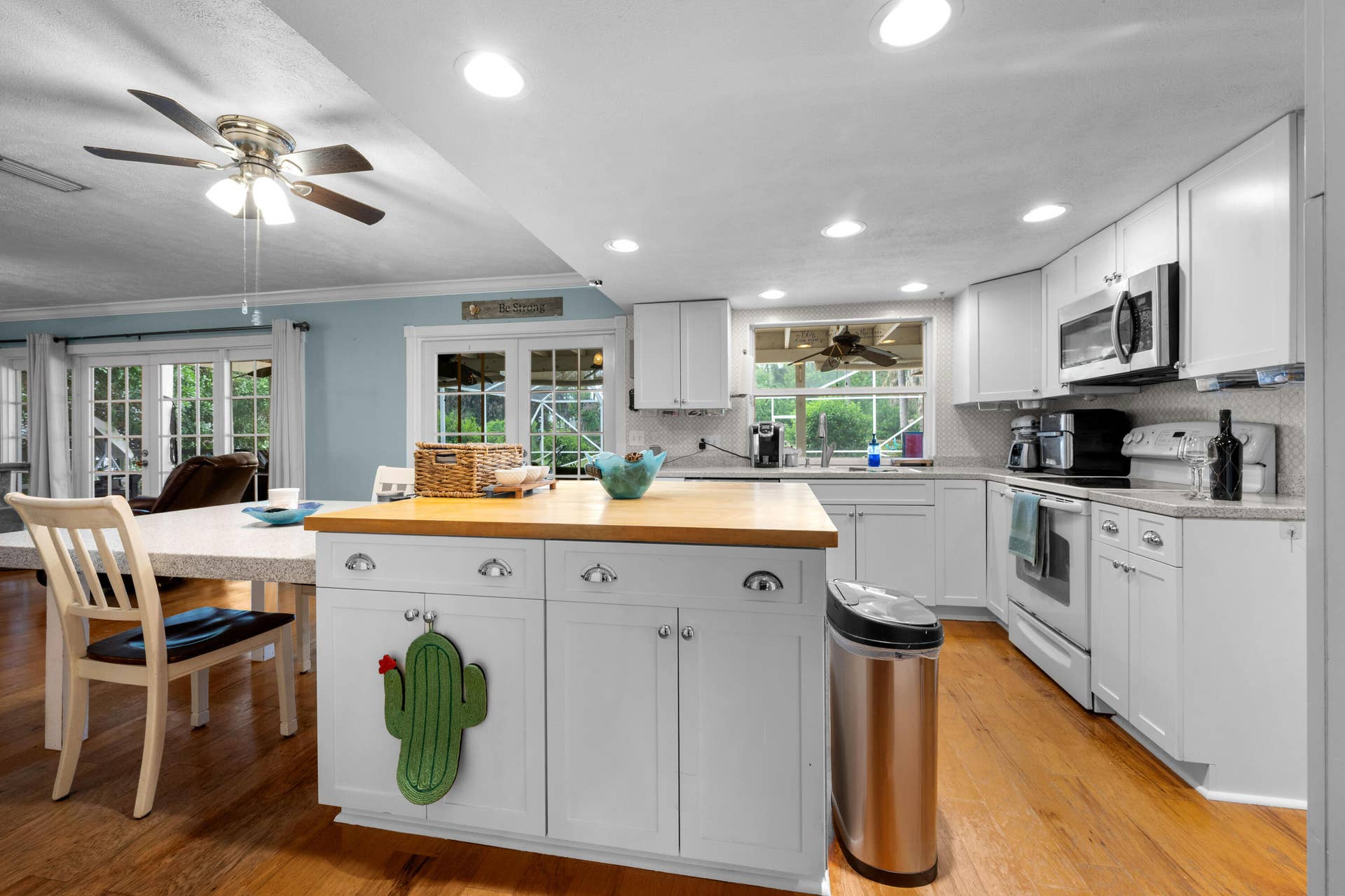 SJ330NETownTerrace-0012