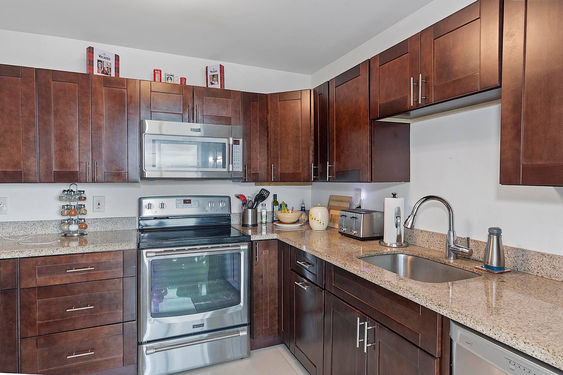 1170 N FEDERAL Highway, #612, Fort Lauderdale, FL 33304 1170 N Federal Hwy - # 612 - 015