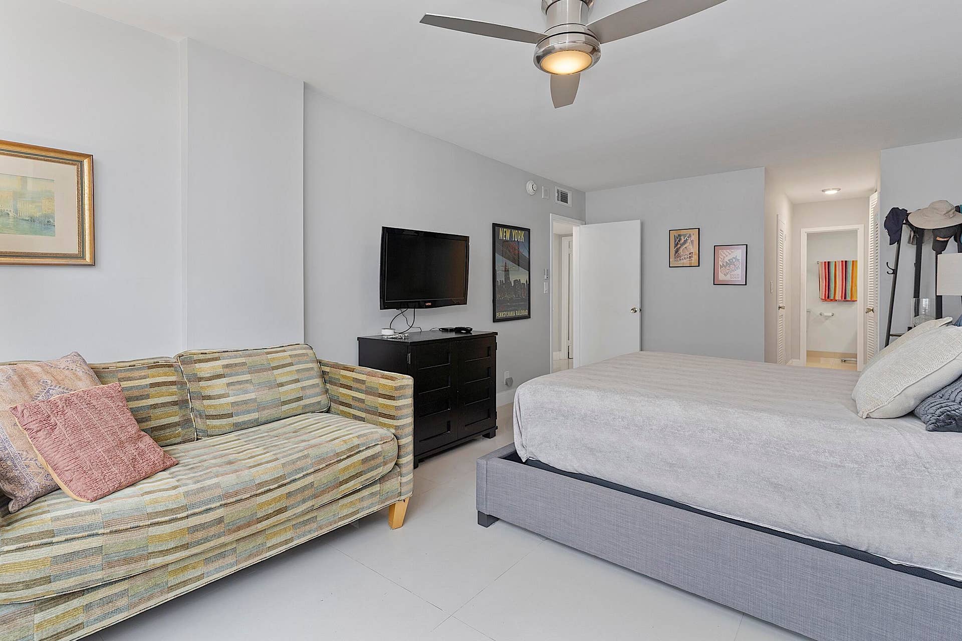 1170 N FEDERAL Highway, #612, Fort Lauderdale, FL 33304 1170 N Federal Hwy - # 612 - 032