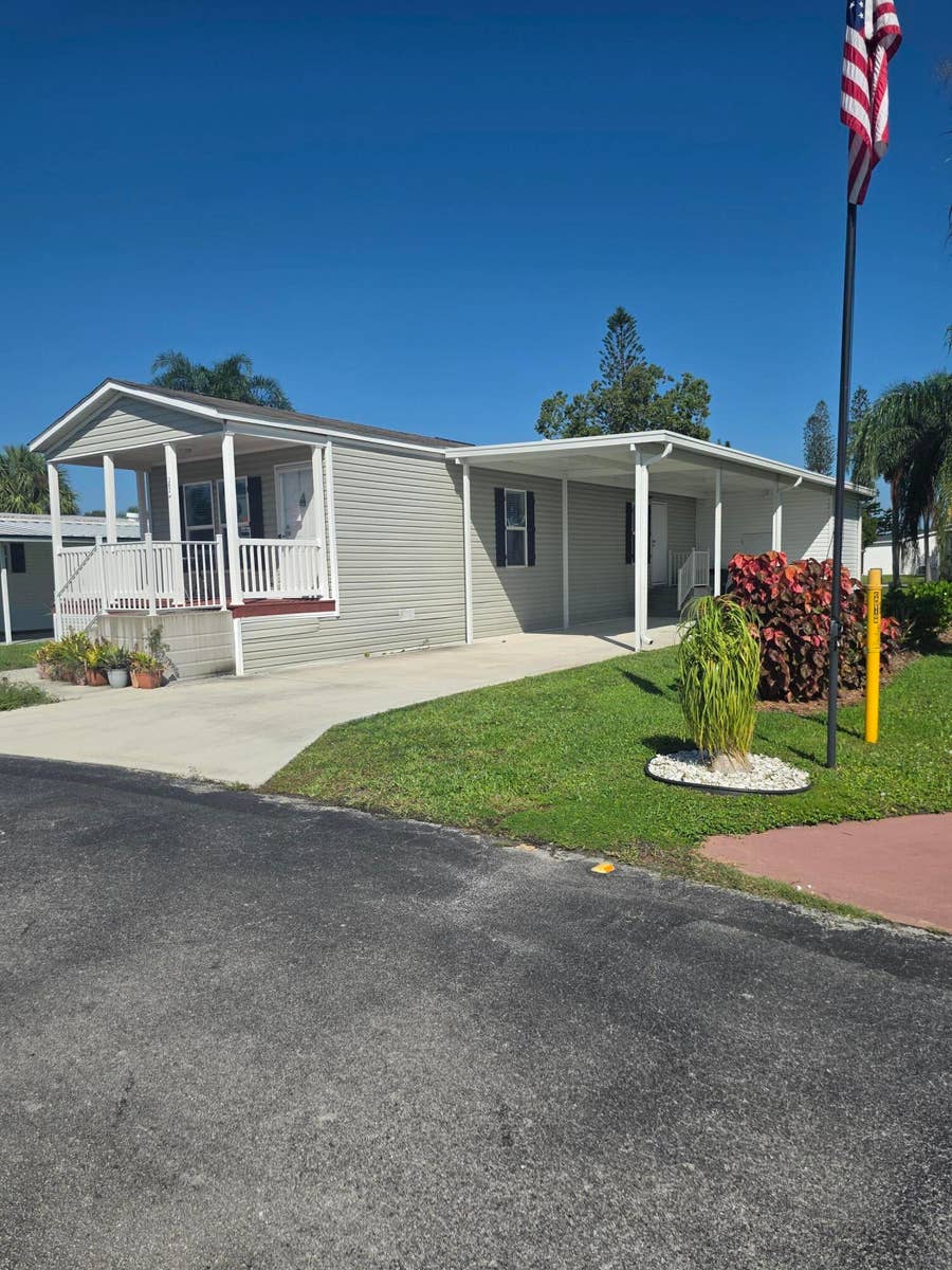 Property photo for 202 Flamingo Avenue, Fort Pierce, FL
