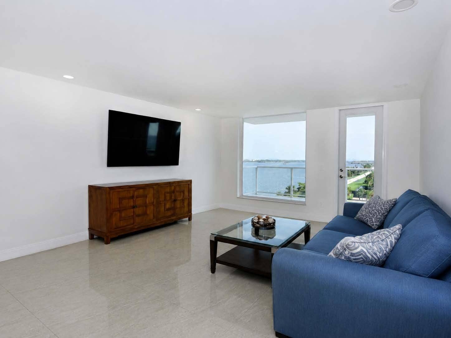 3450 S Ocean Boulevard, #7230, Palm Beach, FL 33480 virtually staged 723 LR