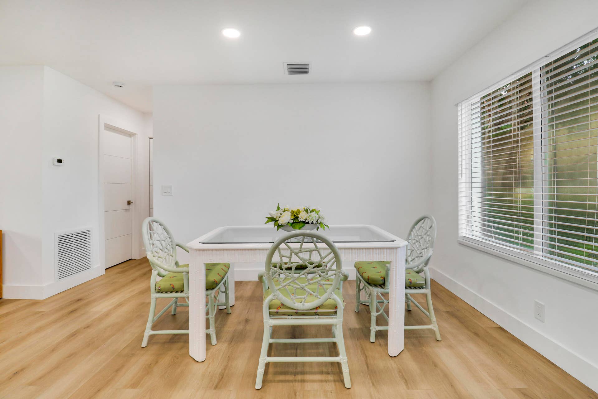 2516 Lorraine Court, North Palm Beach, FL 33403 House-16