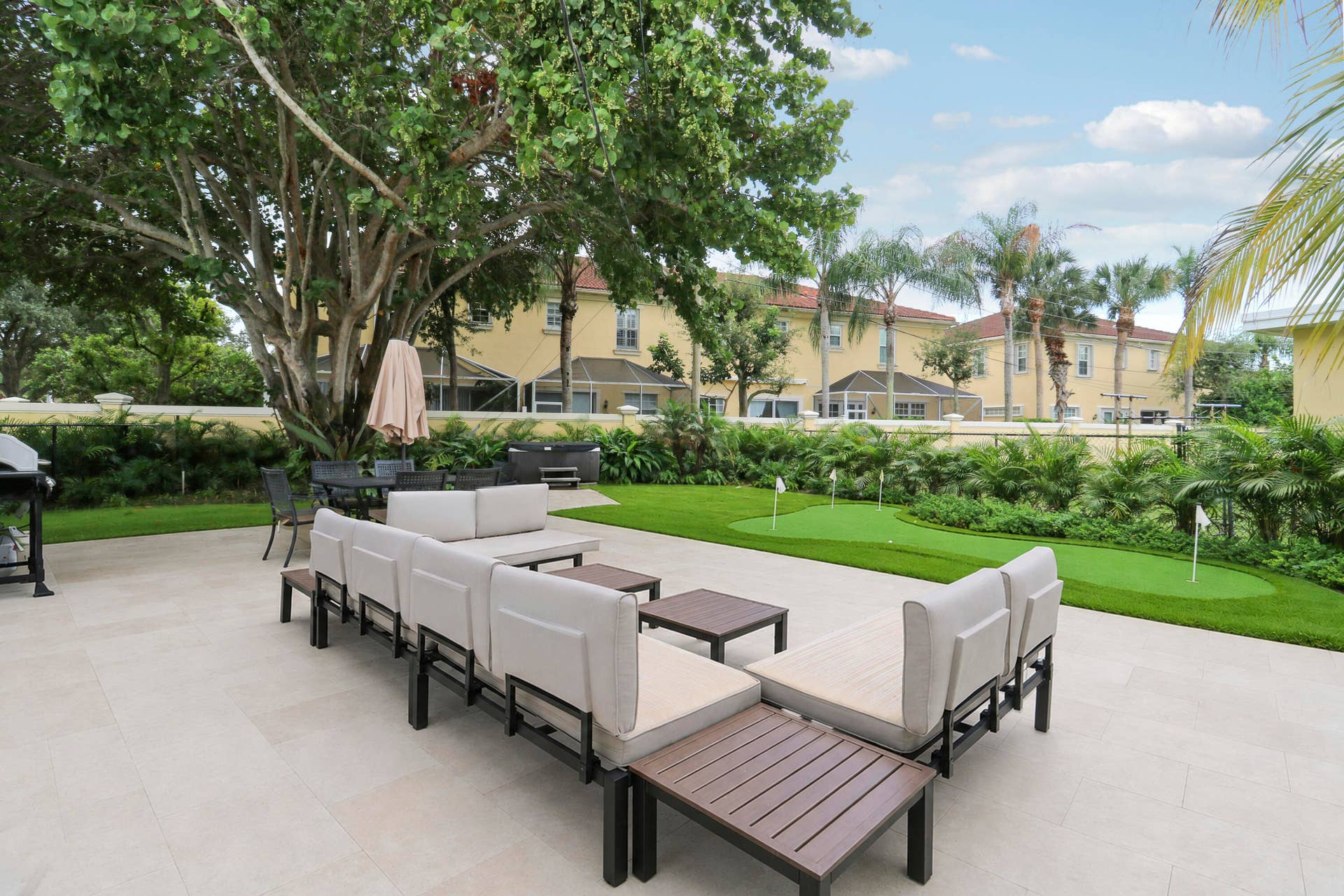 2516 Lorraine Court, North Palm Beach, FL 33403 House-29