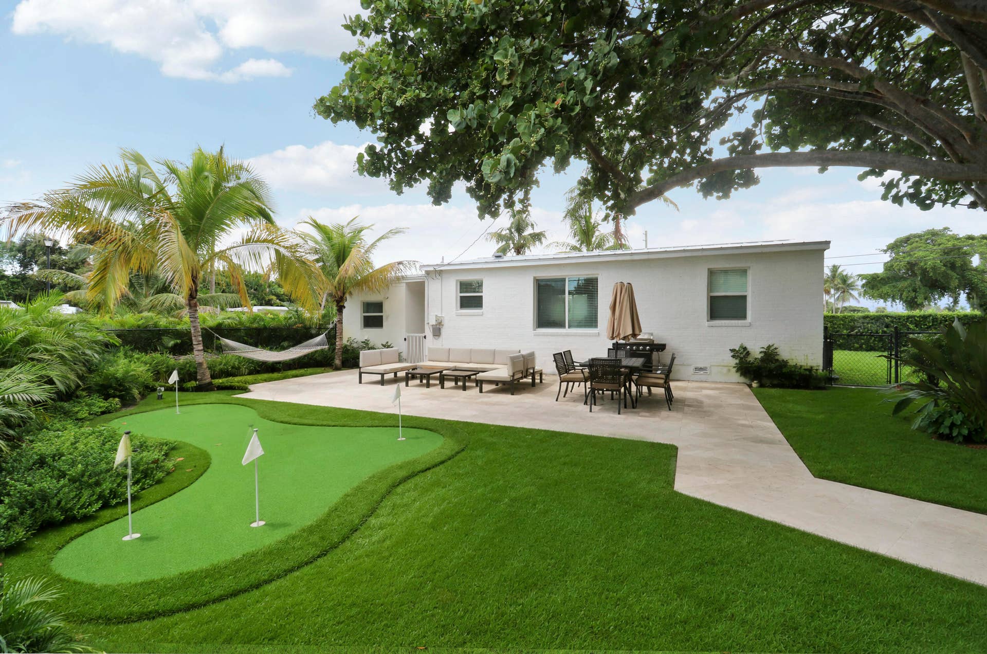 2516 Lorraine Court, North Palm Beach, FL 33403 House-24