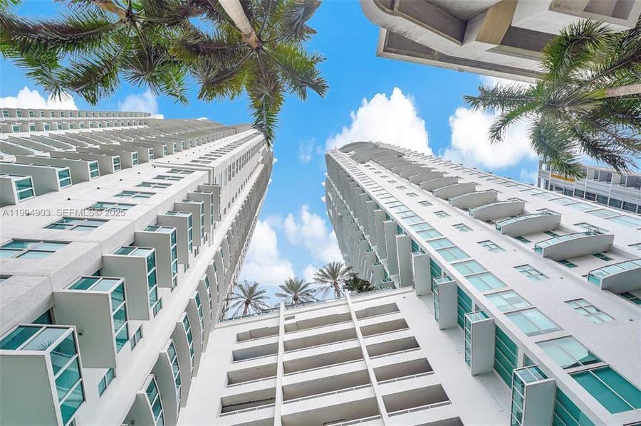 Property photo for 41 SE 5 Street, #417, Miami, FL