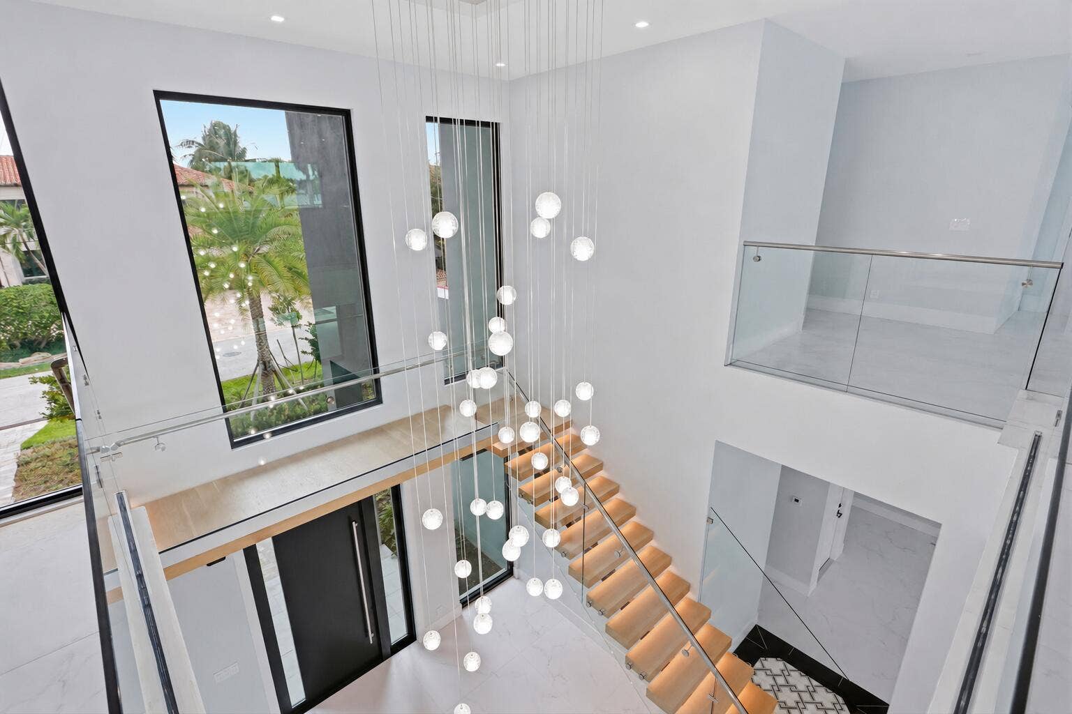 2848 NE 26TH Place, Fort Lauderdale, FL 33306 STAIRS