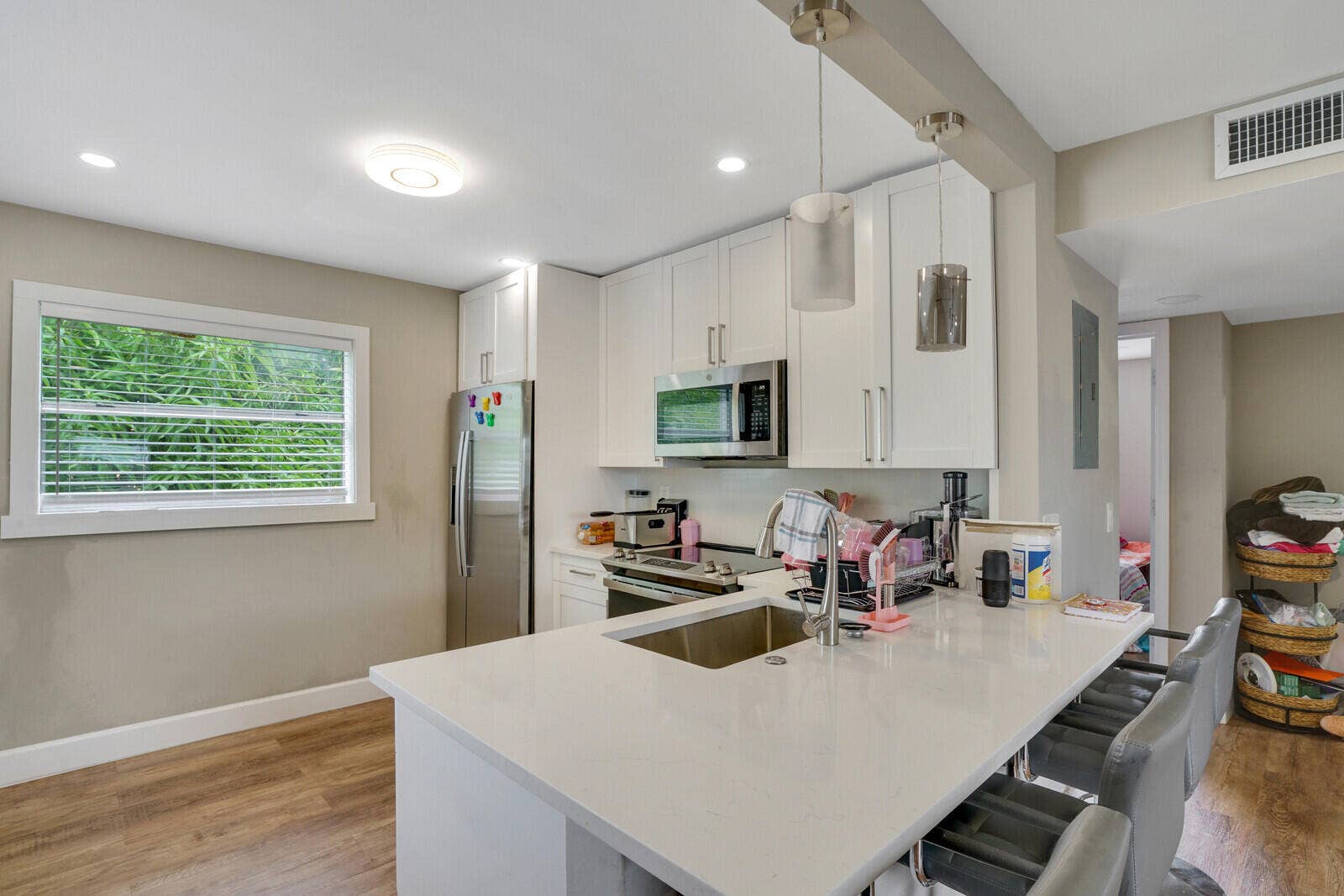 1225 W 10th Street, Riviera Beach, FL 33404 06_Image_6_mls