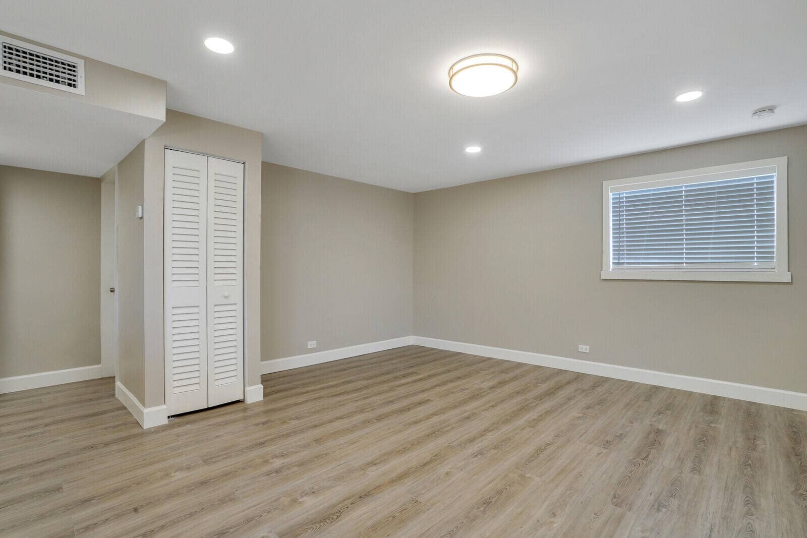 1225 W 10th Street, Riviera Beach, FL 33404 15_image_15_mls
