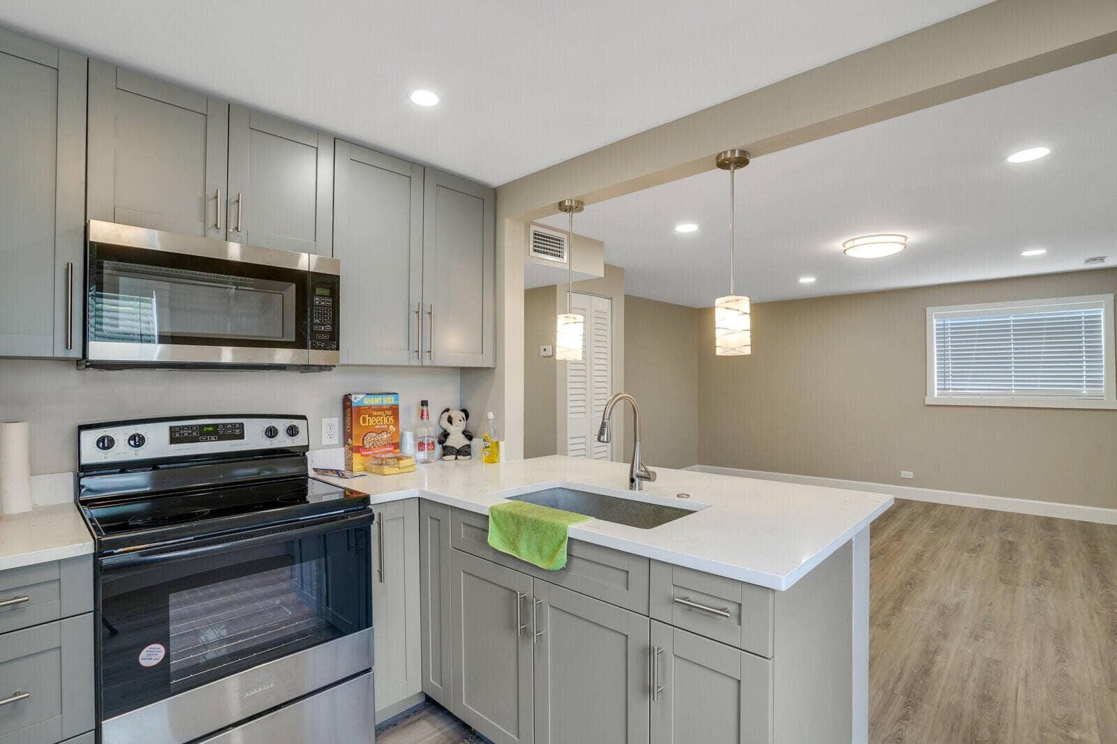 1225 W 10th Street, Riviera Beach, FL 33404 18_image_18_mls