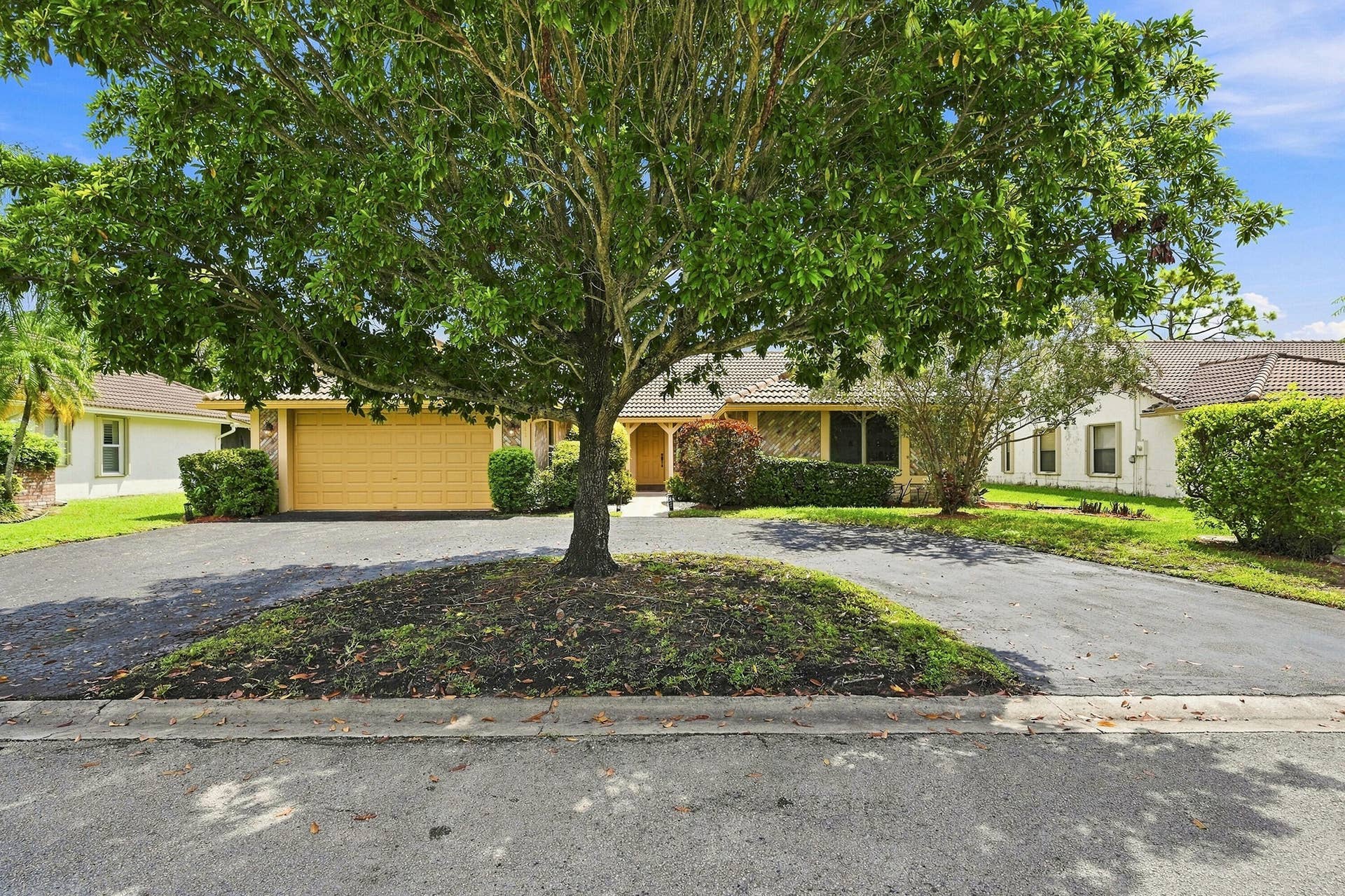 2111 NW 86TH Way, Coral Springs, FL 33071 03_dsc_7028