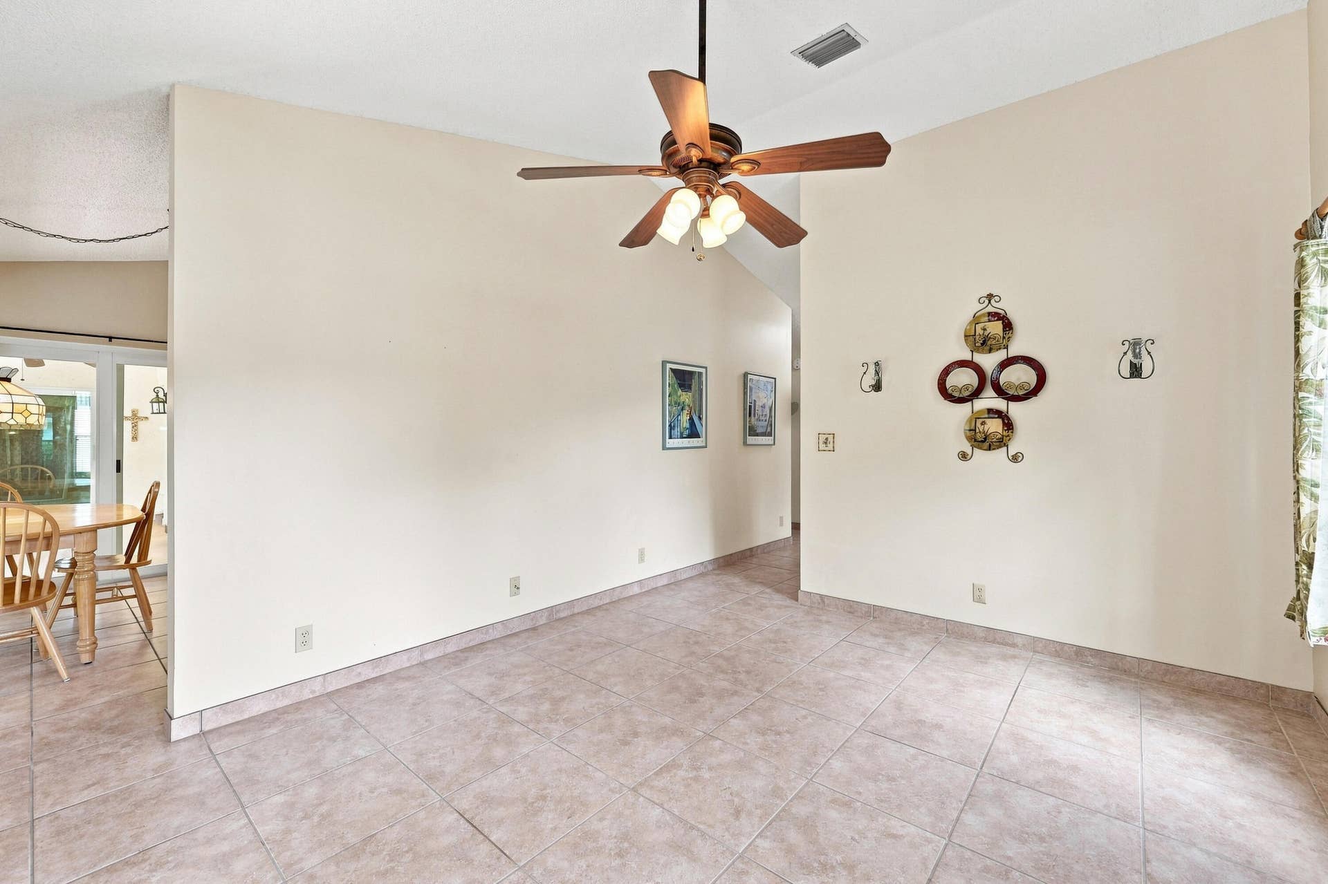 2111 NW 86TH Way, Coral Springs, FL 33071 13_dsc_7108