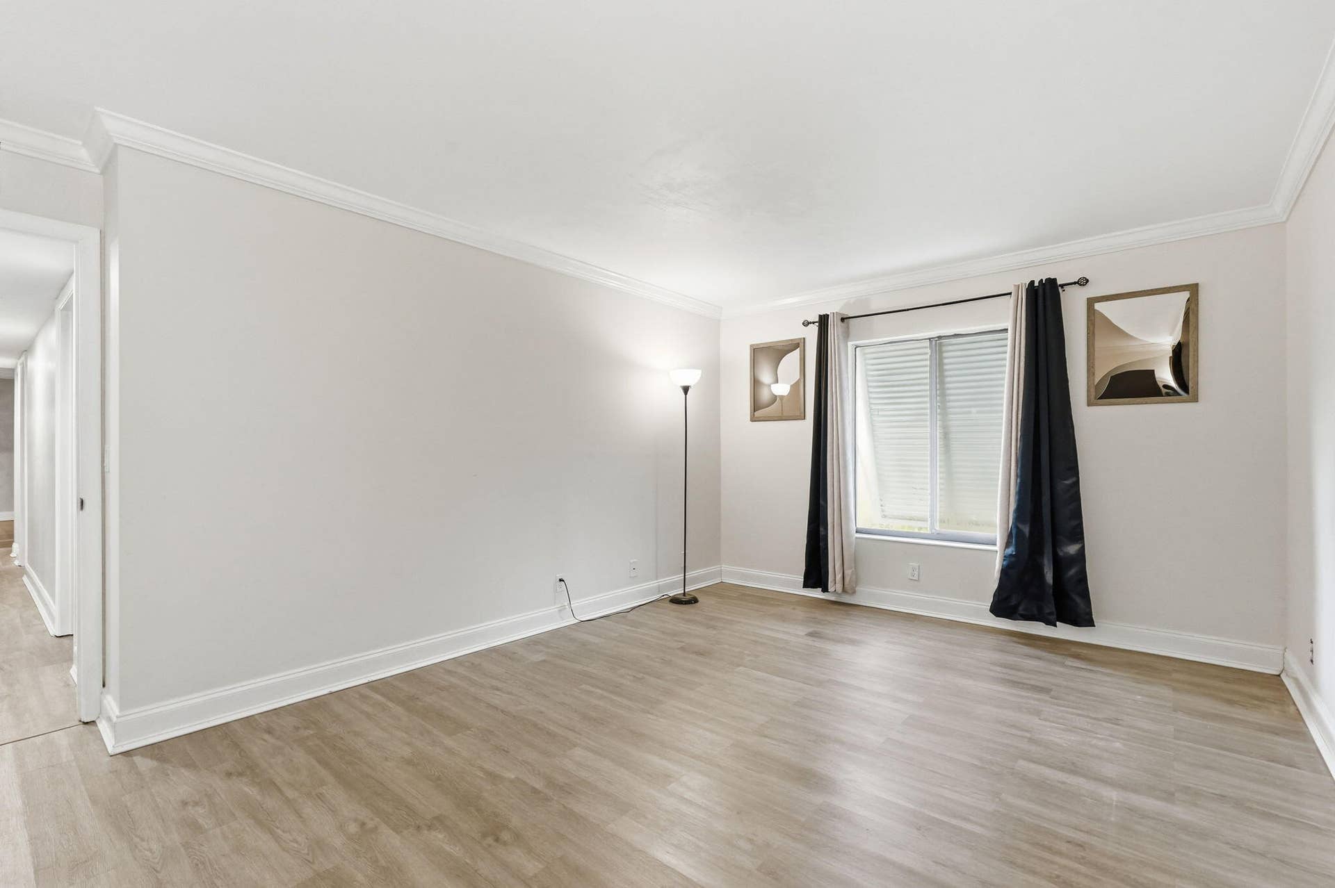 2-web-or-mls-1104_Green_Pine_Boulevard_U