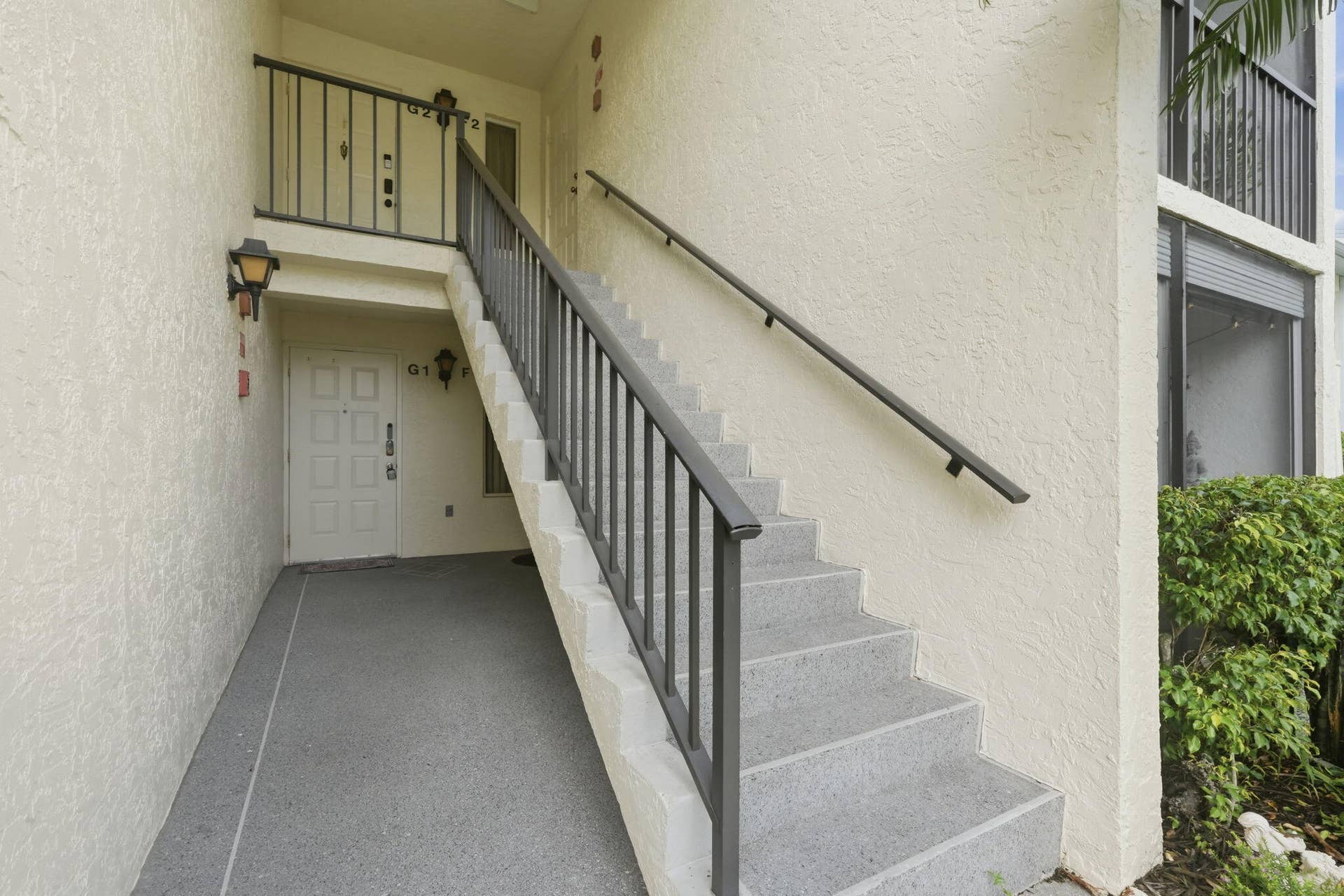 32-web-or-mls-1104_Green_Pine_Boulevard_