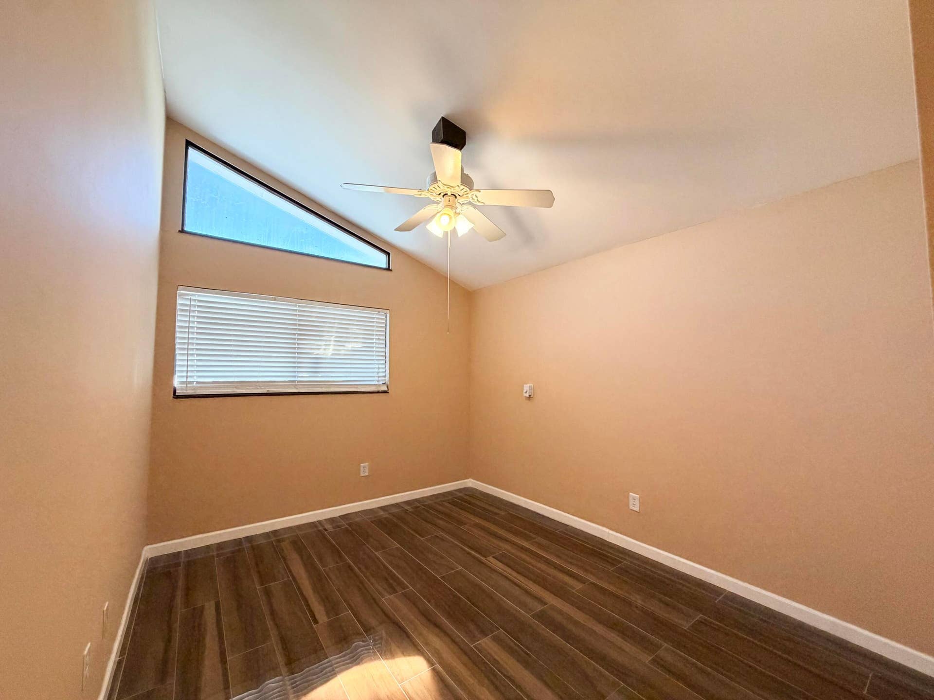 1720 NW 73rd Avenue, Plantation, FL 33313 IMG_7678