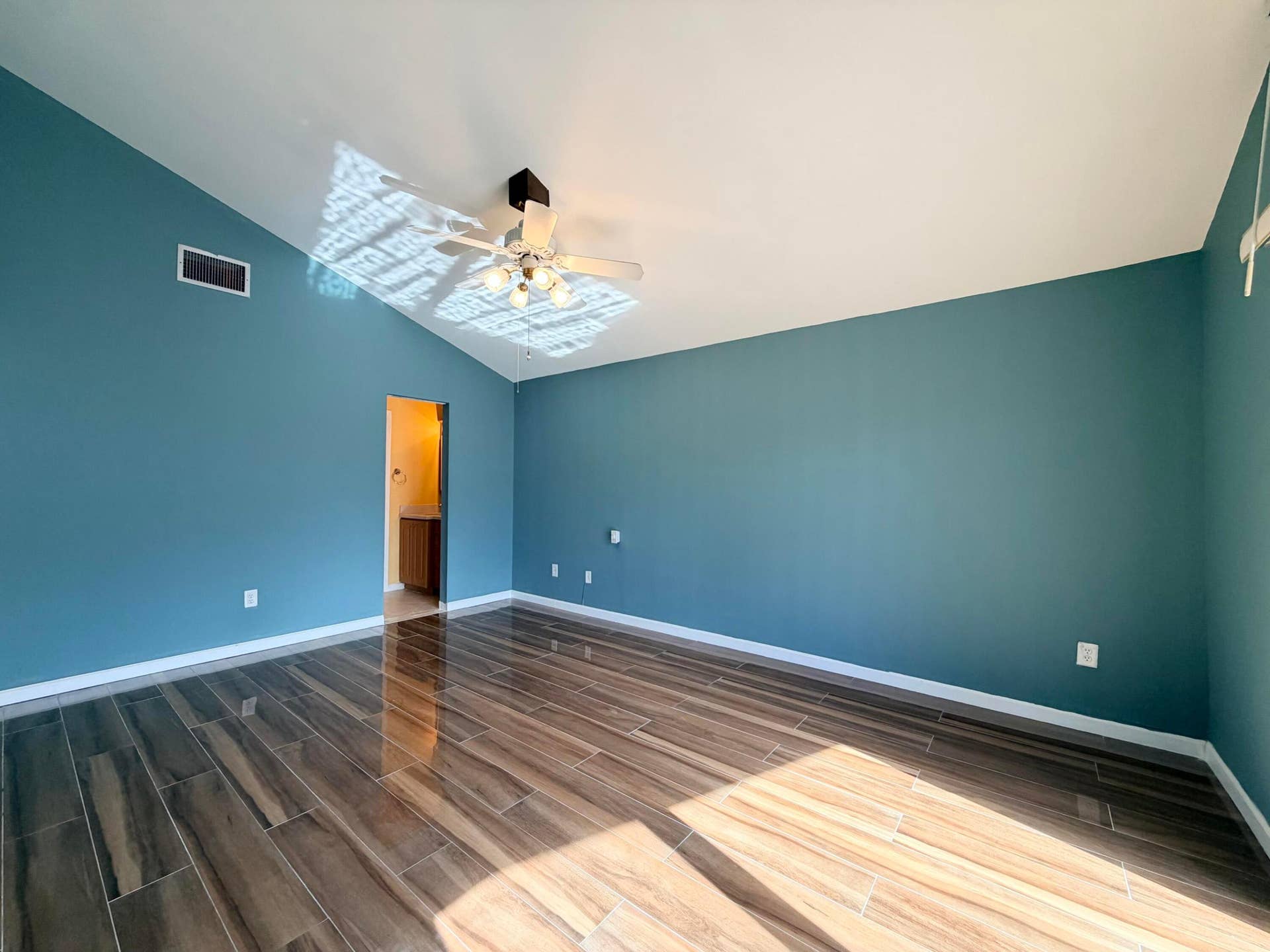 1720 NW 73rd Avenue, Plantation, FL 33313 IMG_7706