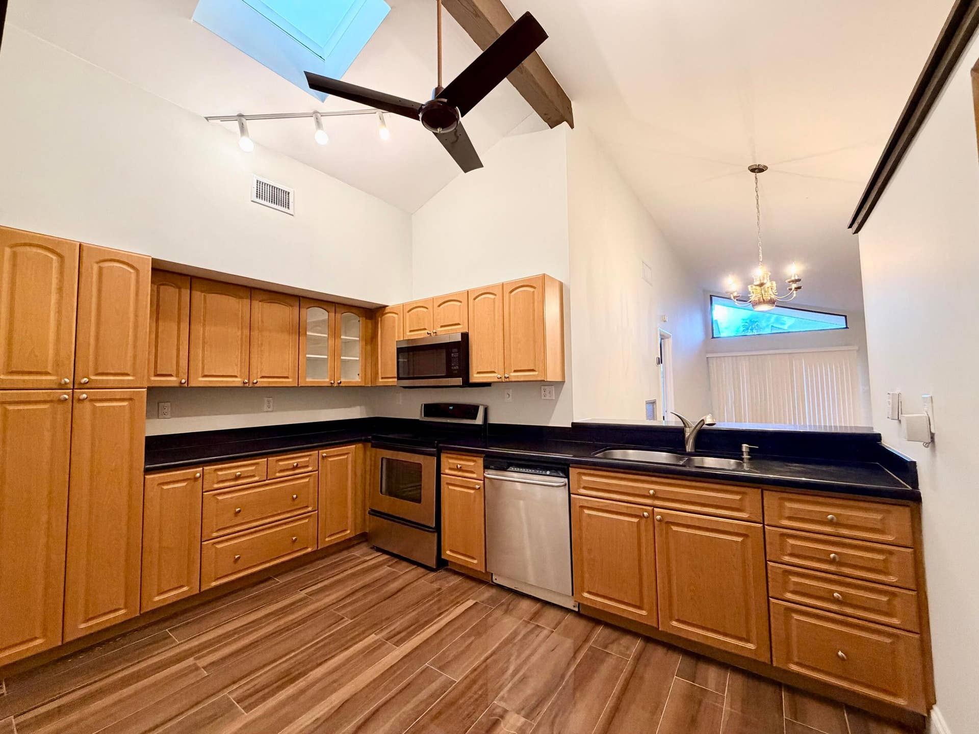 1720 NW 73rd Avenue, Plantation, FL 33313 IMG_7571