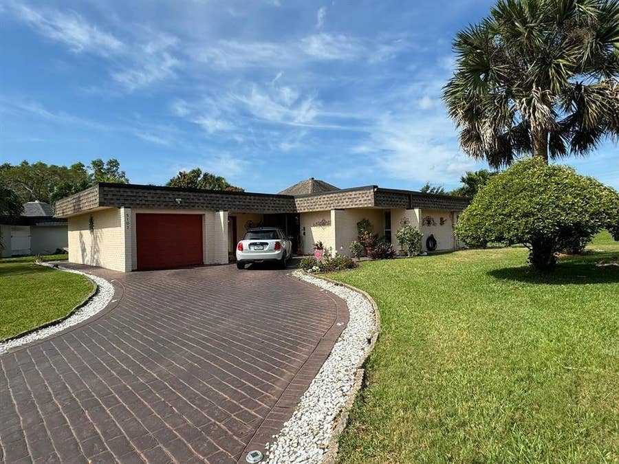 Property photo for 5107 BAYBERRY Lane, Tamarac, FL