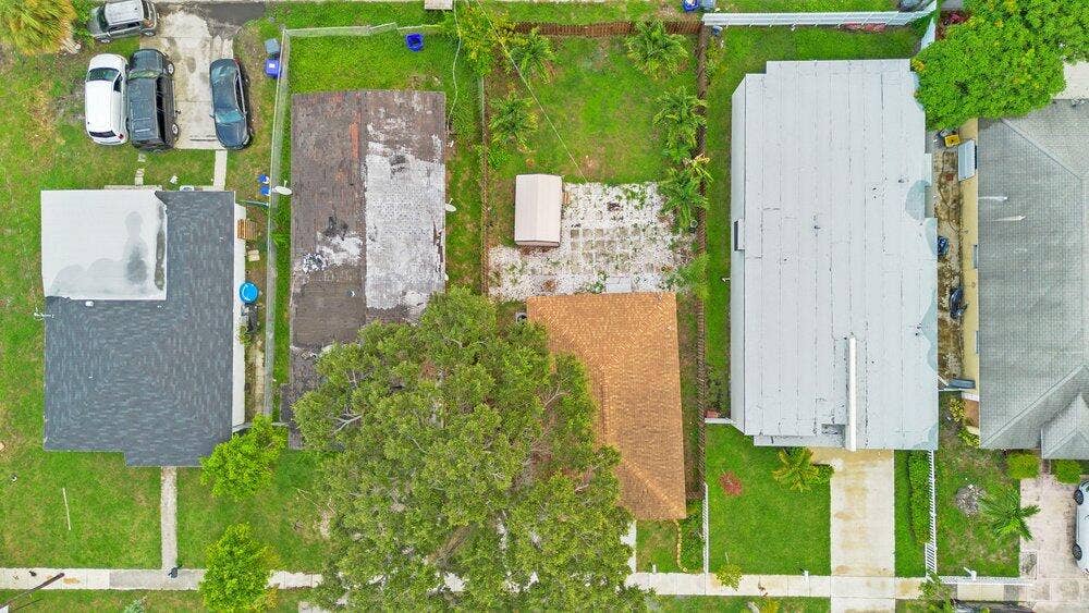 2220 HOPE Street, Hollywood, FL 33020 023_trevisuality_2220_hope_st-23_156