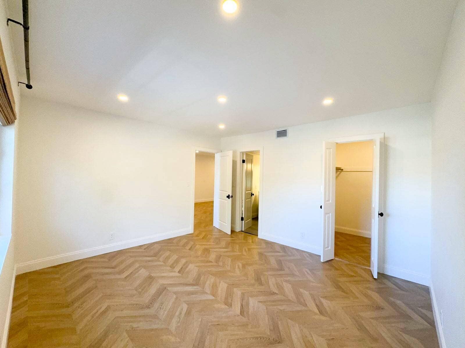 9 NE 19TH Court, #211C, Wilton Manors, Wilton Manors, FL 33305 f90b880f-d1ac-49d9-b8dd-e87187d2d873