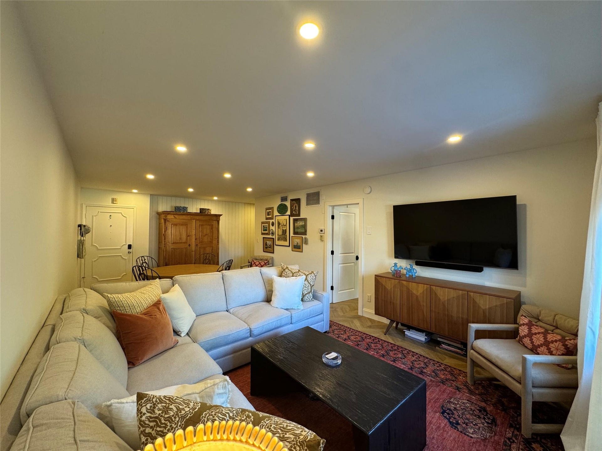 9 NE 19TH Court, #211C, Wilton Manors, Wilton Manors, FL 33305 Photo 2