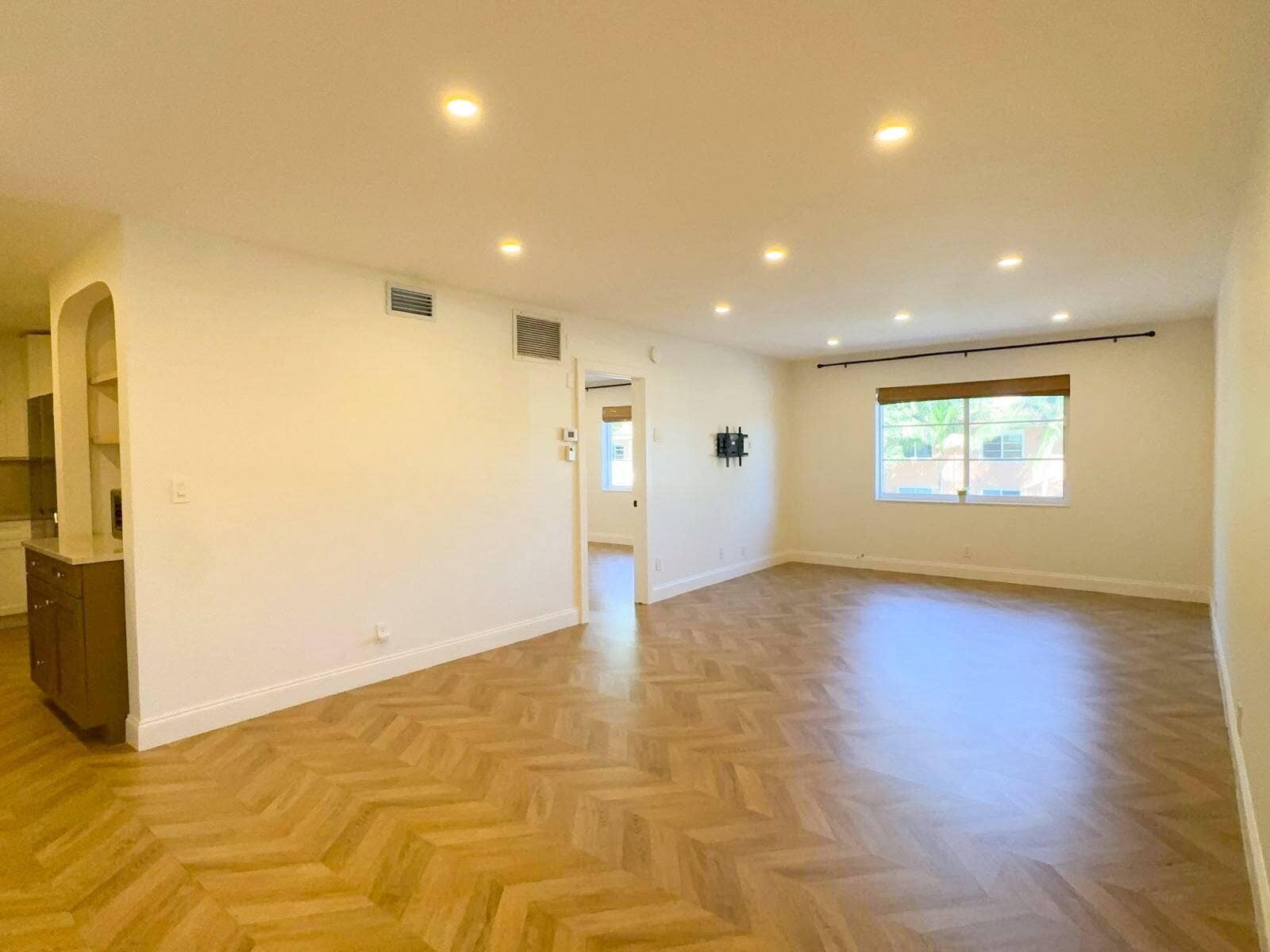 9 NE 19TH Court, #211C, Wilton Manors, Wilton Manors, FL 33305 b831dae0-1528-429b-a4d8-9b694156c055