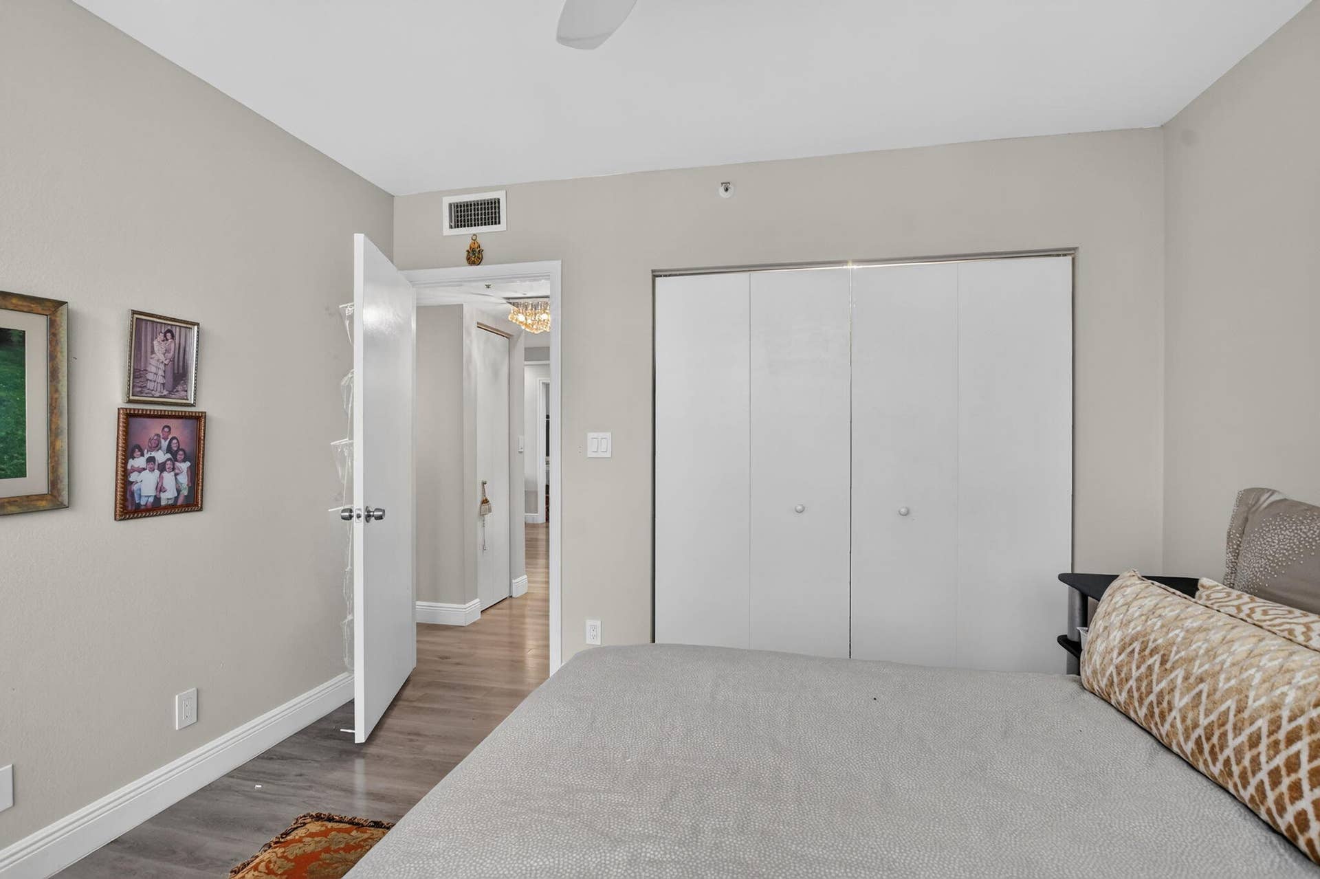 6805 Willow Wood Drive, #5051, Boca Raton, FL 33434 26-web-or-mls-DSC_5618