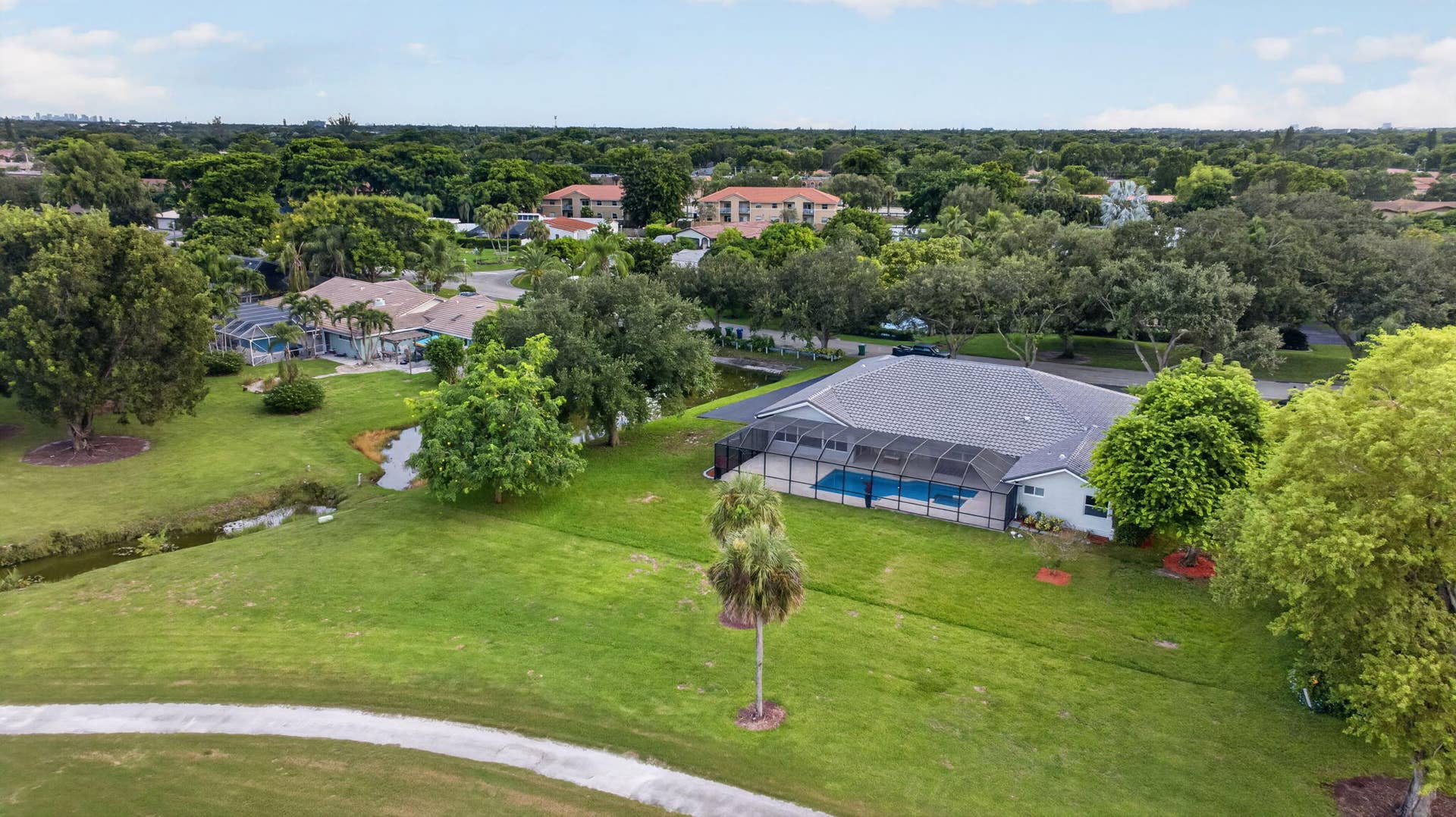 10971 NW 24TH Street, Coral Springs, FL 33065 65-web-or-mls-DJI_20251227235757_0086_D
