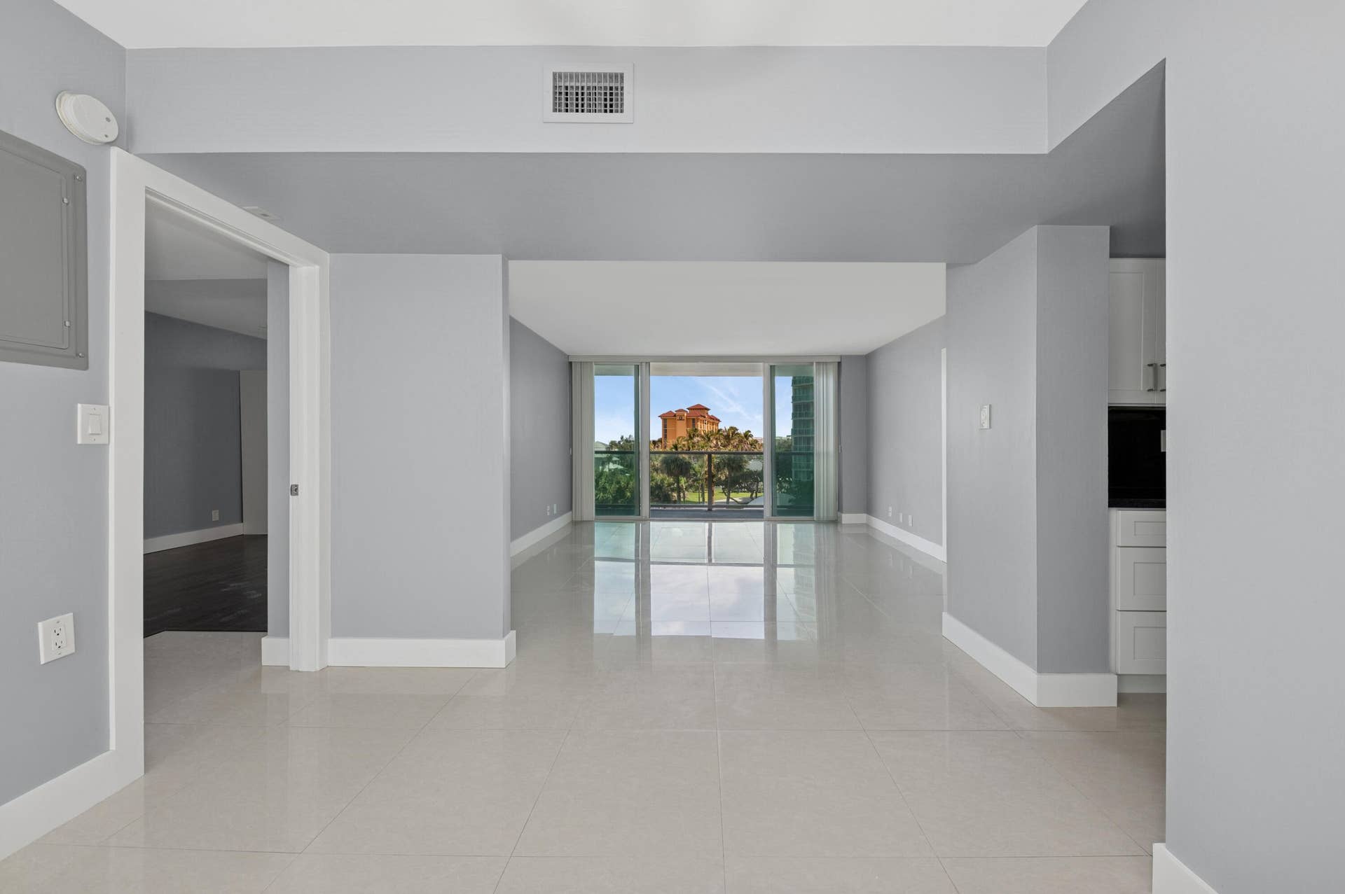 333 NE 21ST Avenue, #520, Deerfield Beach, Deerfield Beach, FL 33441 520 living room and bedrooms entrance