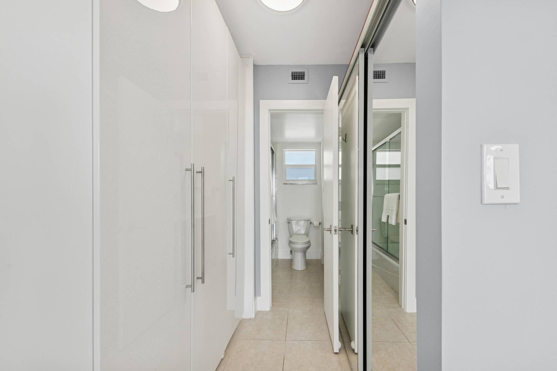 333 NE 21ST Avenue, #520, Deerfield Beach, Deerfield Beach, FL 33441 520 closet bathroom