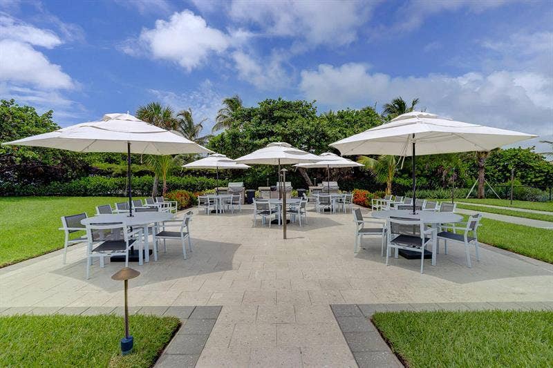 333 NE 21ST Avenue, #520, Deerfield Beach, Deerfield Beach, FL 33441 Tiara East barbecue area (1)